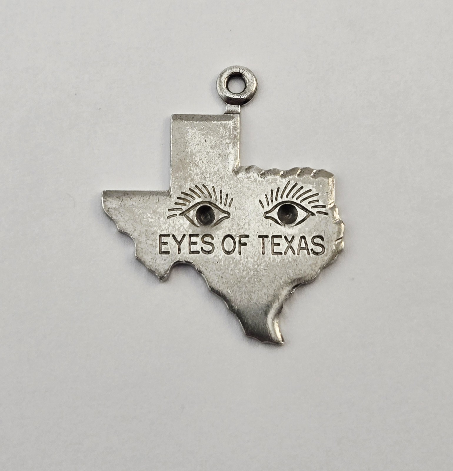 Vintage Sterling Silver “Eyes of Texas” State Shape Charm Pendant Kinney – 3.7g