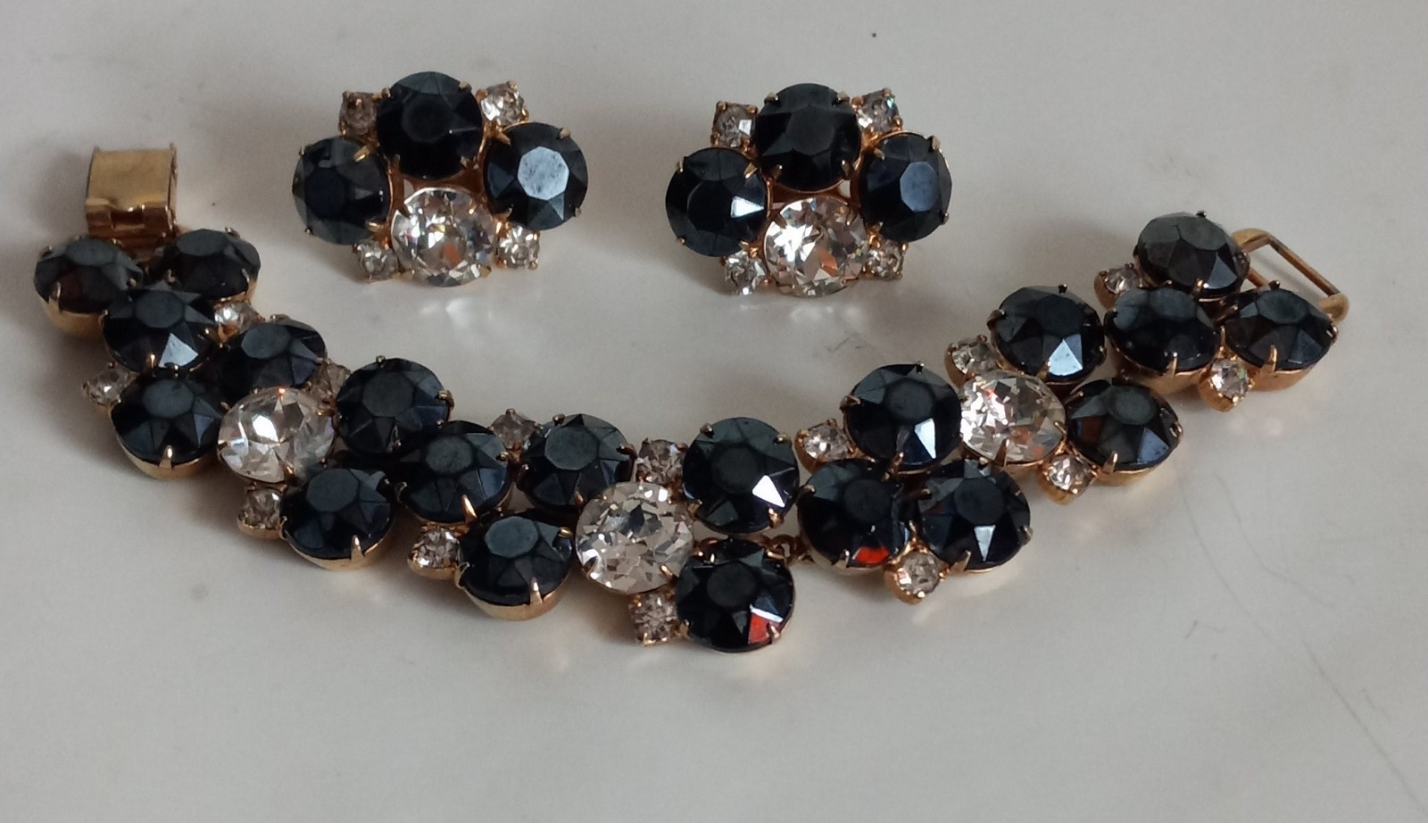 rare signed hobe bracelet & clip earrings black & sparkle brilliant rhinestones