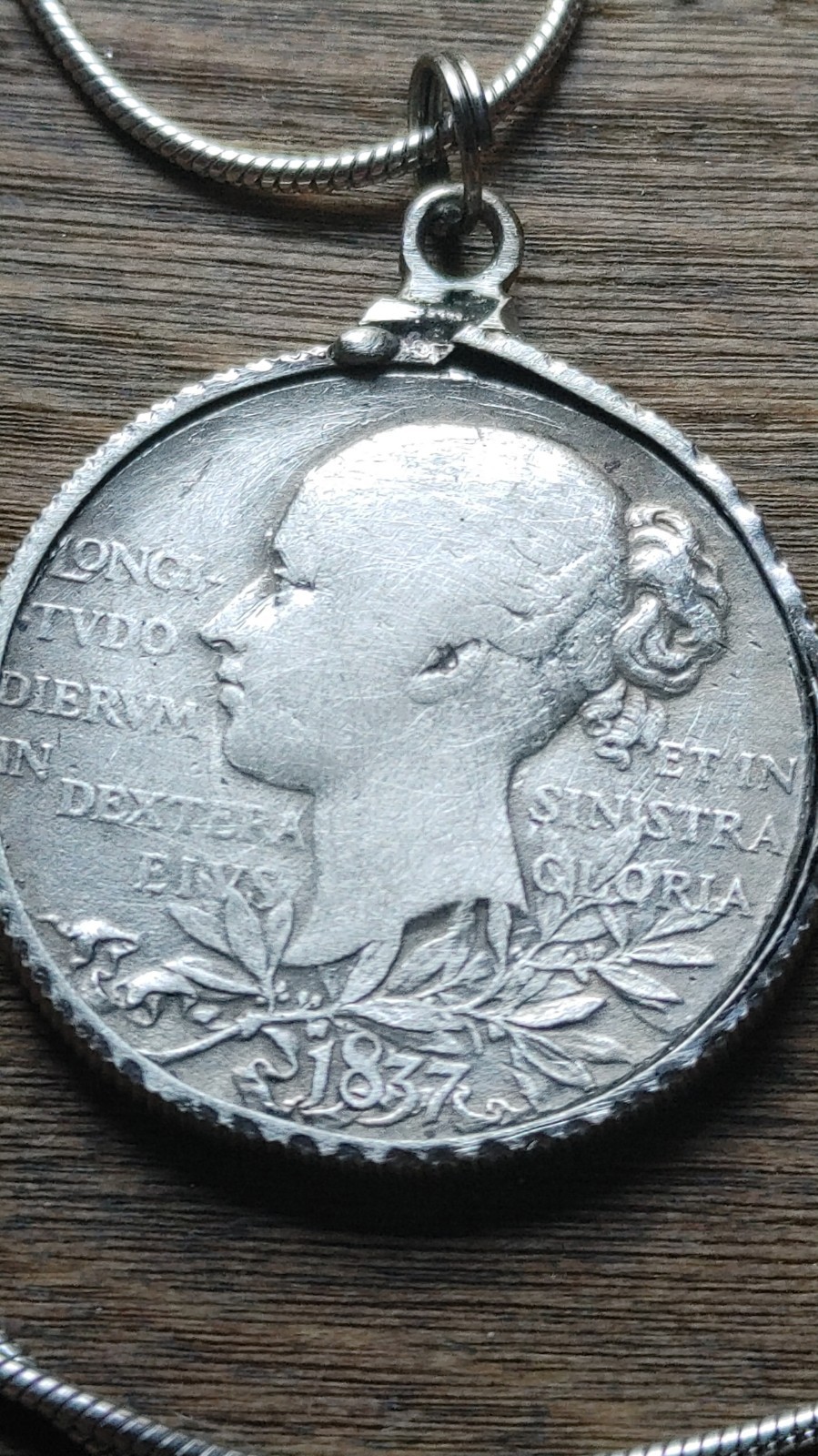 1837-1887 Queen Victoria English Silver Jubilee Pendant 28″ Sterling Snake Chain