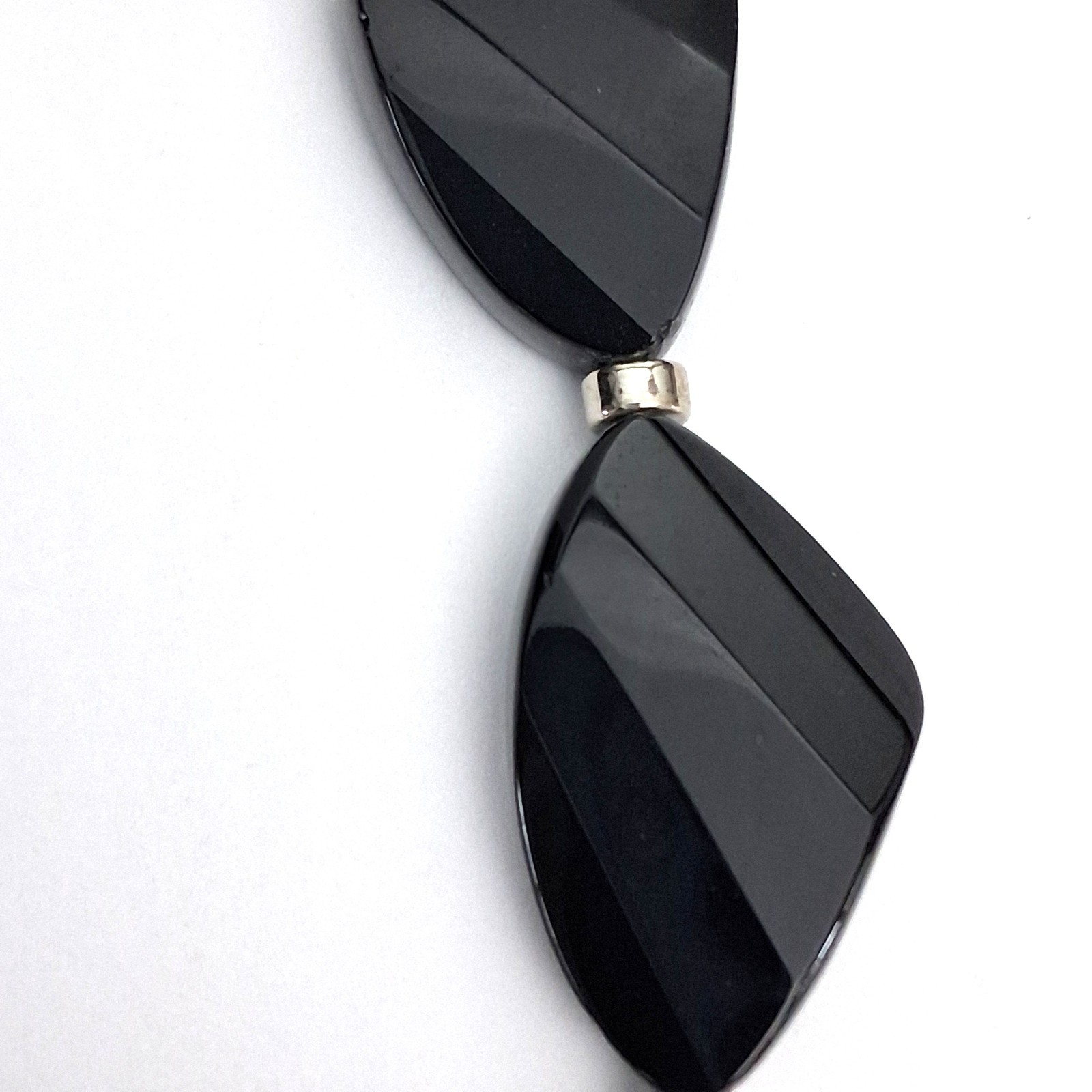 VINTAGE 80’s Jet Black Glass Faceted Bead Statement 114g Piece Necklace 17.5″