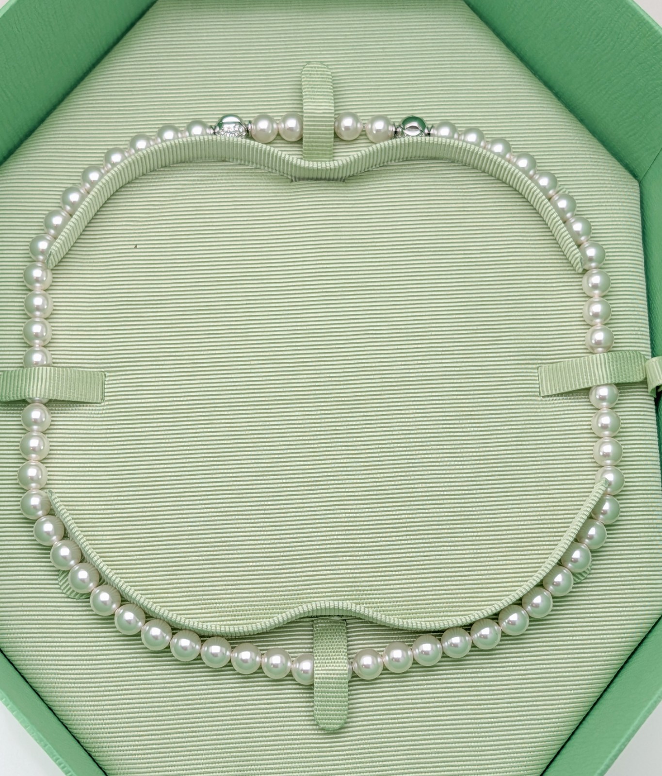 NEW 100% Authentic SWAROVSKI White Crystal Pearl Choker Matrix Necklace 5747746