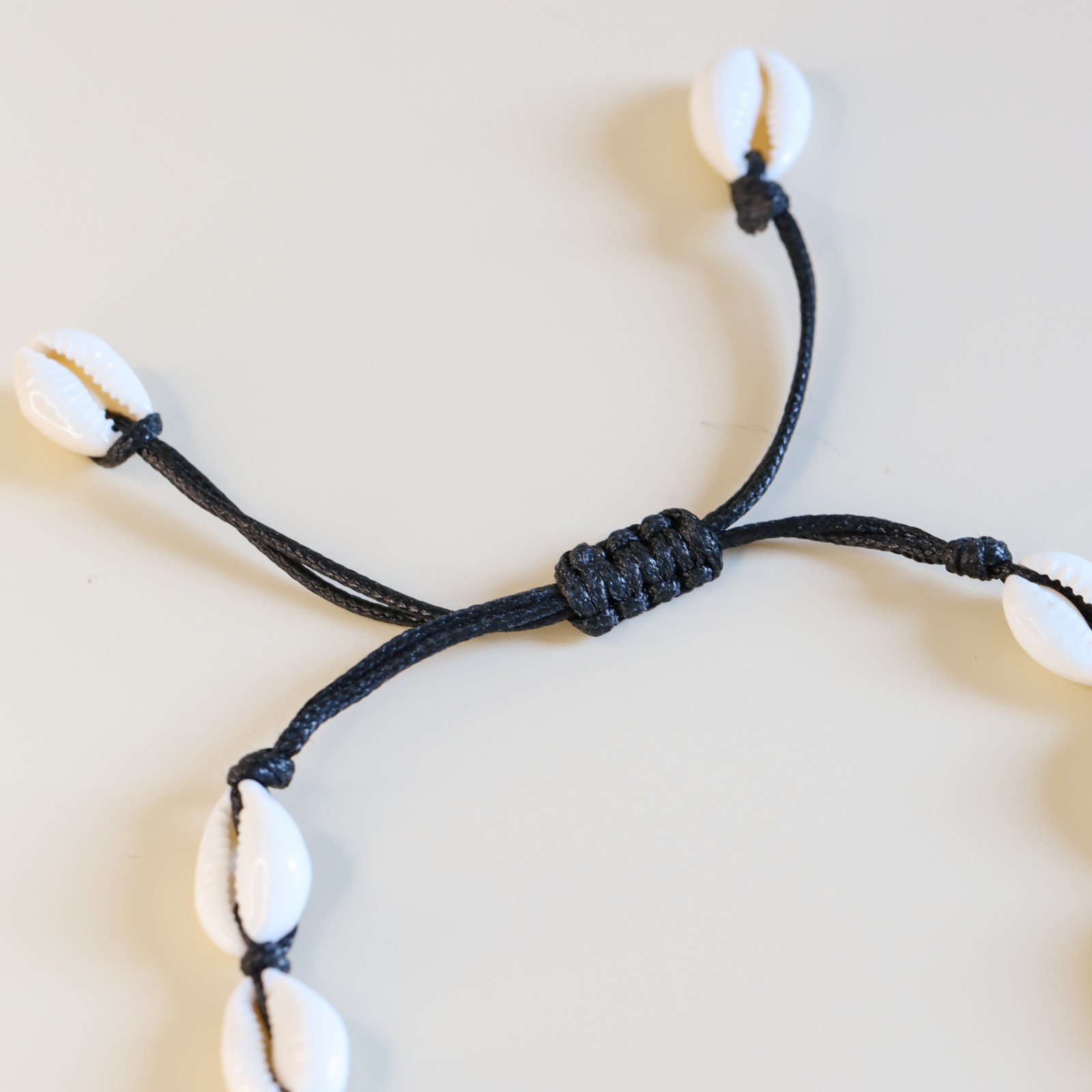 Cowrie Shell Anklet Adjustable Beach Bracelet Natural Seashell Cotton Cord Boho