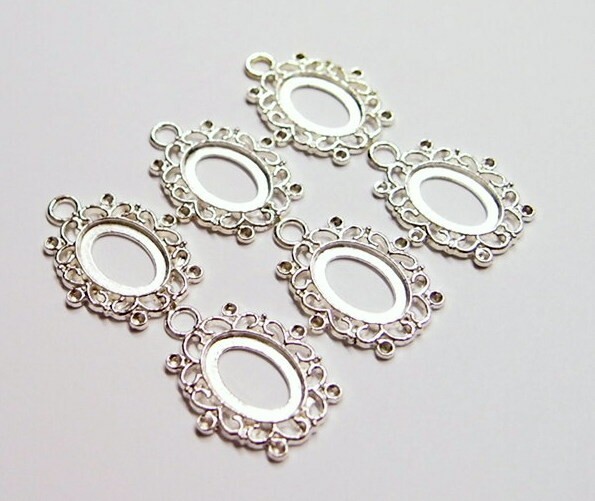 15 of 18x13mm Victorian Shiny Silver Round Oval Loops Pendant Settings 34x26mm