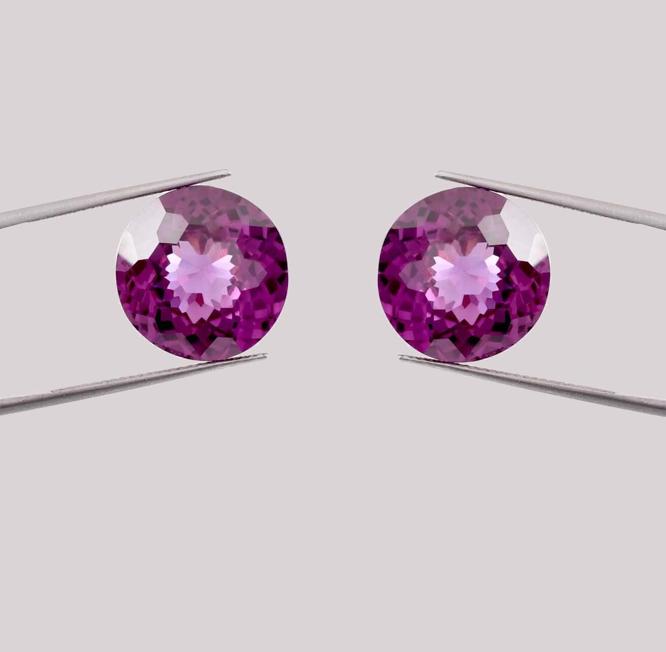 1 Pair 15 x 15 MM Flawless Natural Color Change Alexandrite Gems GIT Certified