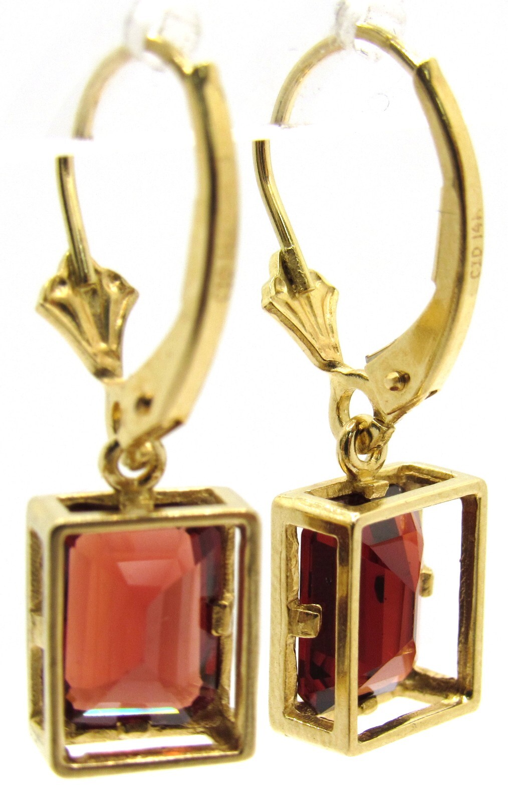 14K YELLOW GOLD RED GARNET GEMSTONE DROP DANGLE LEVER BACK CLOSURE EARRINGS .585