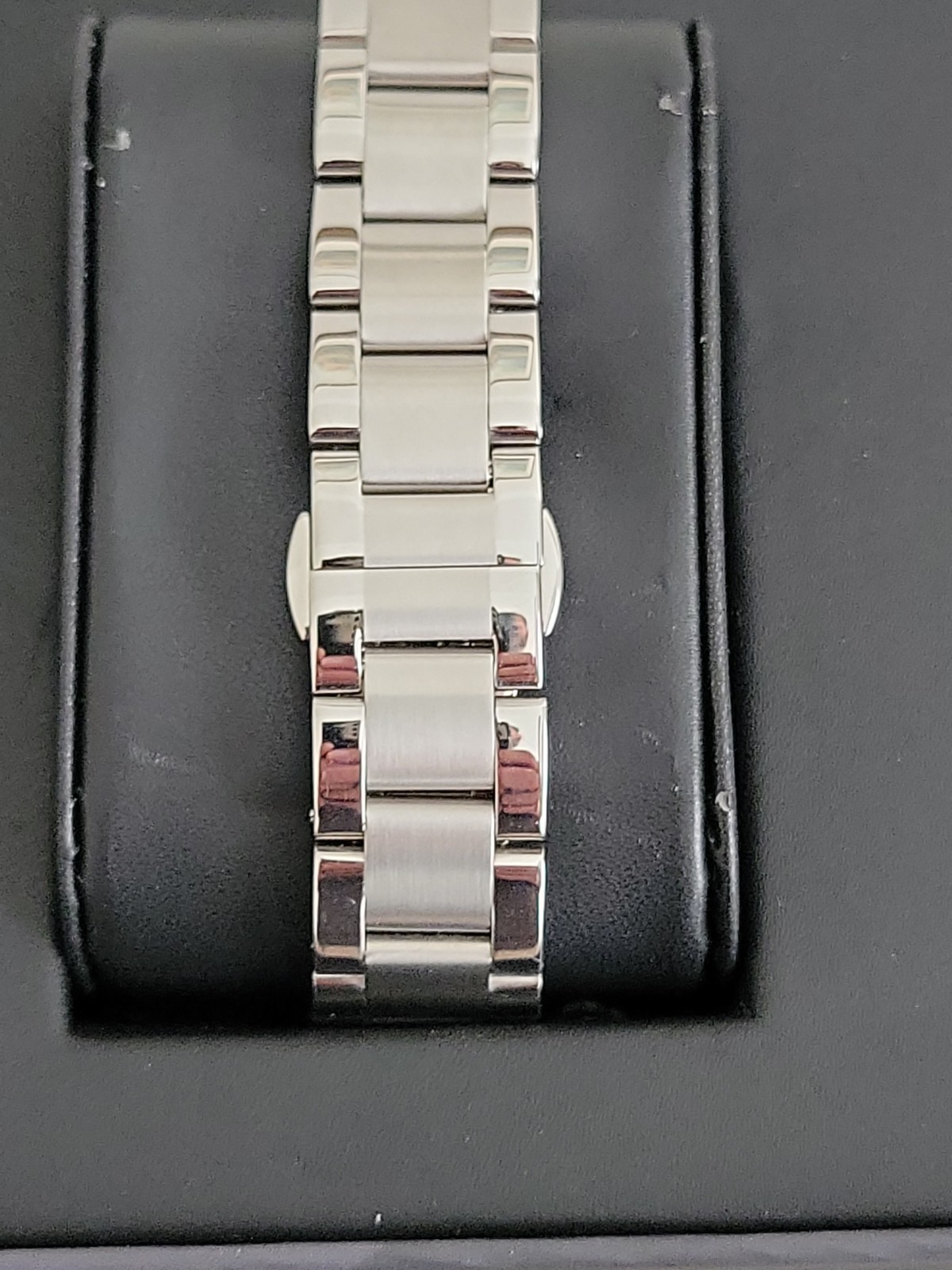 NEW!! Blessington Men’s Quartz Great White Watch Black Dial Date Box Papers