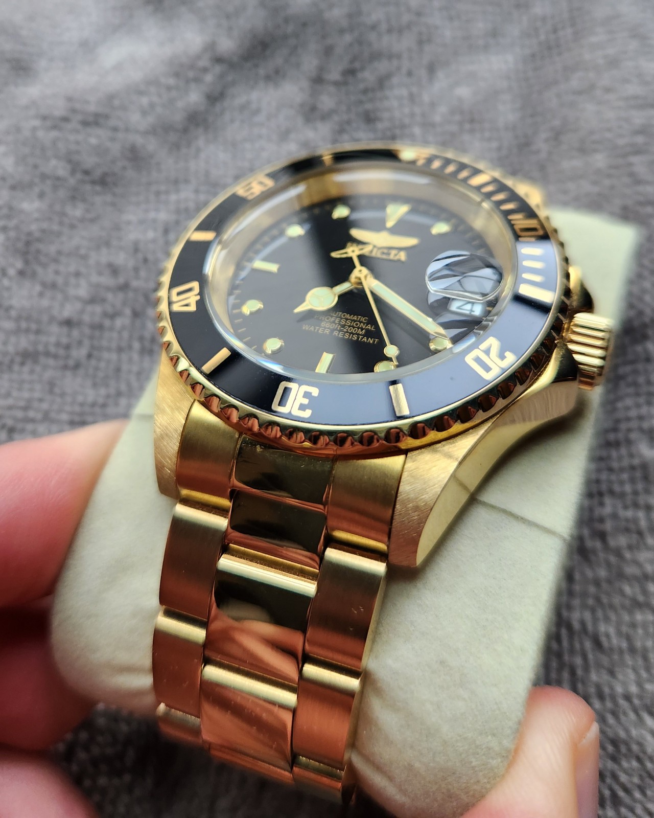 Invicta Pro Diver 8929OB Gold Tone Black Dial Automatic Men’s Watch