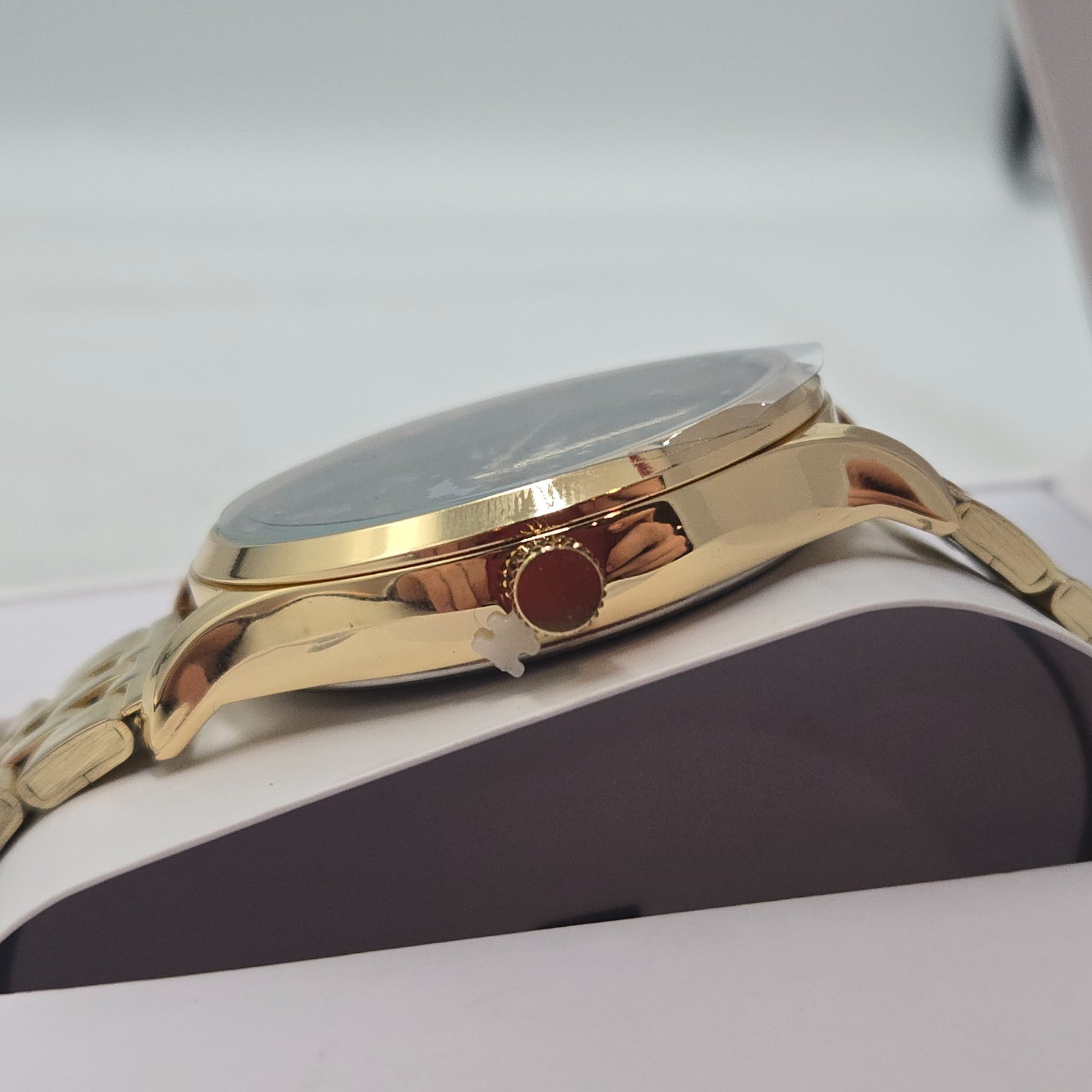 U.S. Polo Assn. Gold Tone Quartz Wristwatch Green Dial Analog in Original Box