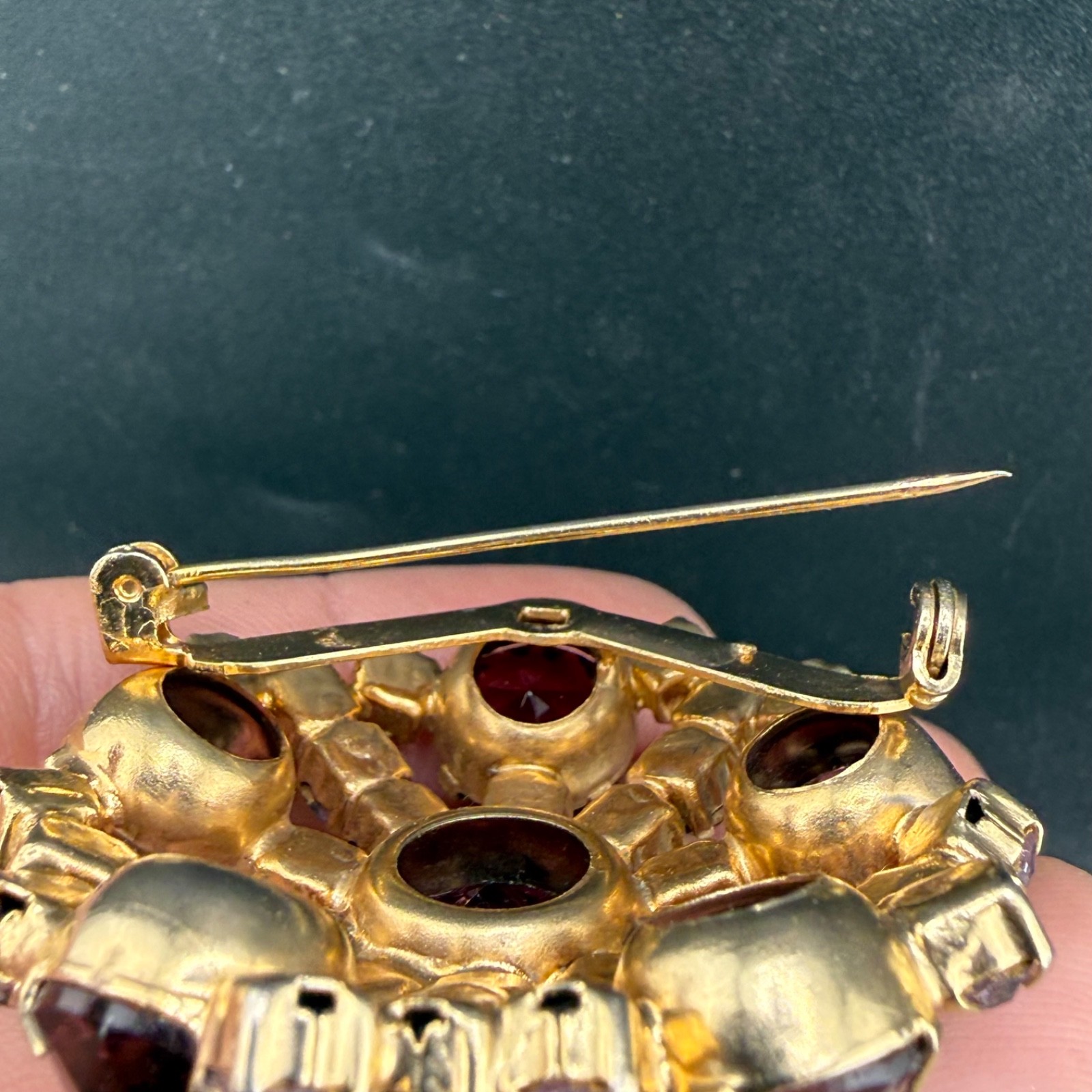 Vintage Purple Rhinestone Brooch Gold Tone Flawless Sparkle