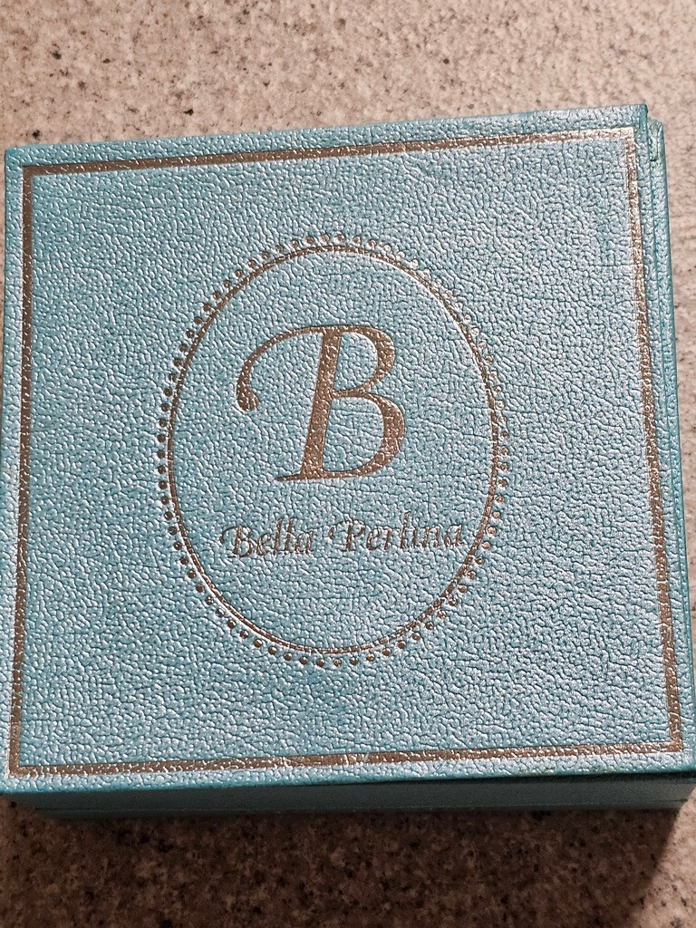 bella perlina charm bracelet. NEW WITH TAGS.