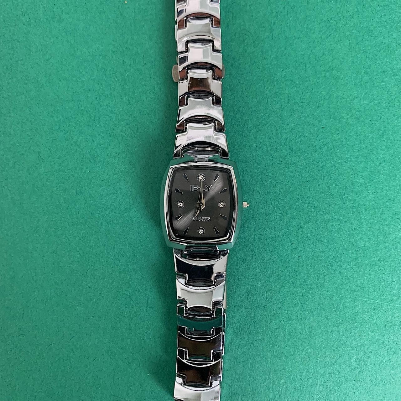 Classy Y2k 2000s vintage style essential minimalist retro stainless steel cute