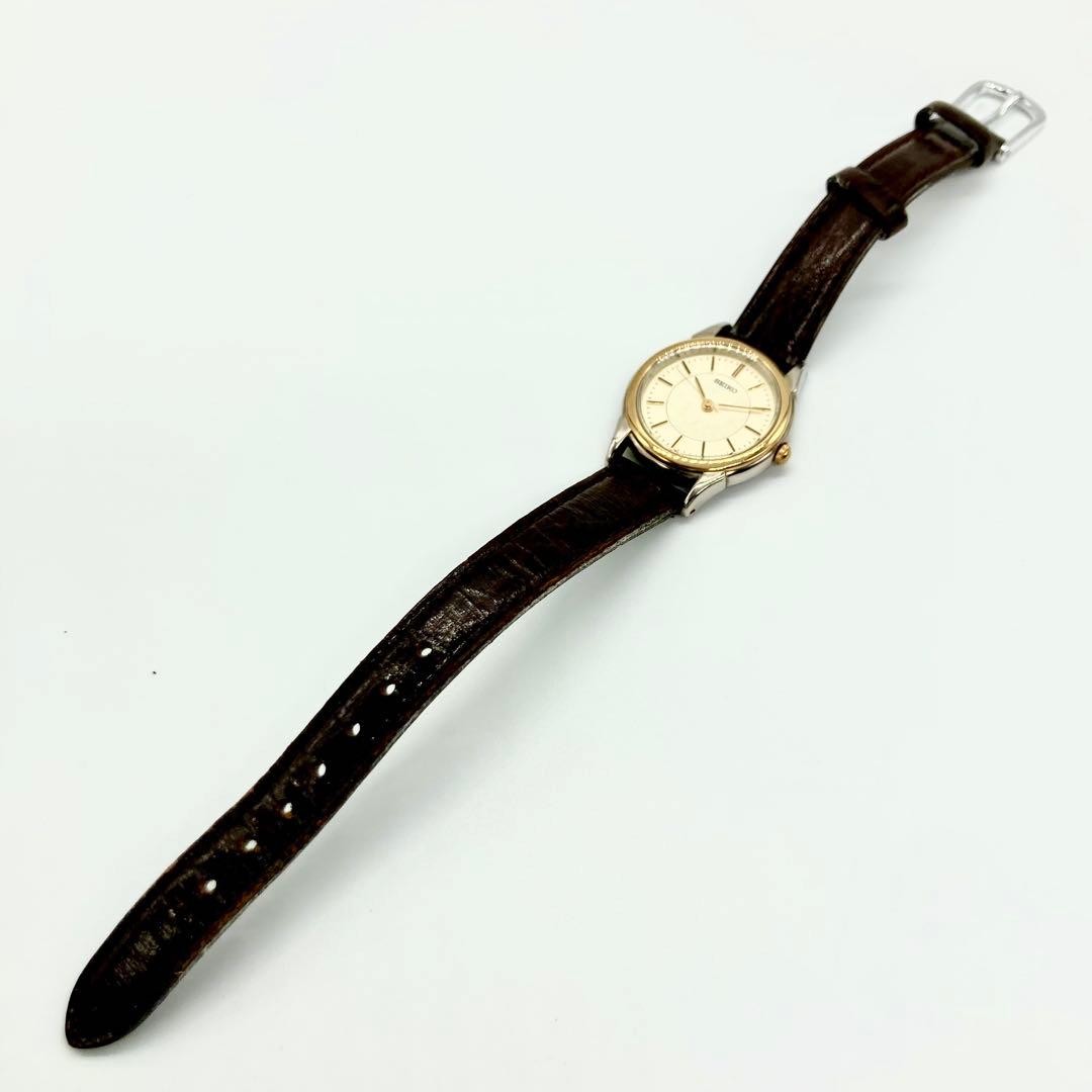Seiko 7N01-6880 Quartz Womens Watch Dress Classic Gold Bezel wrist 16cm
