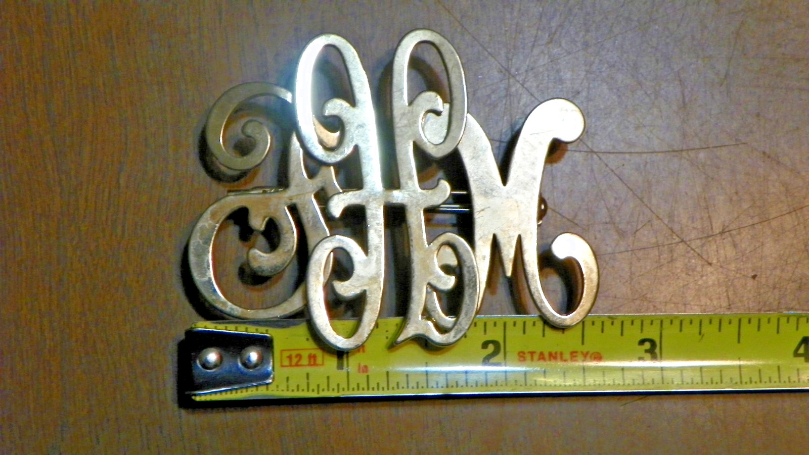 vtg 1950’s-1960’s personalized monogram brooch/pin initials look like A H M