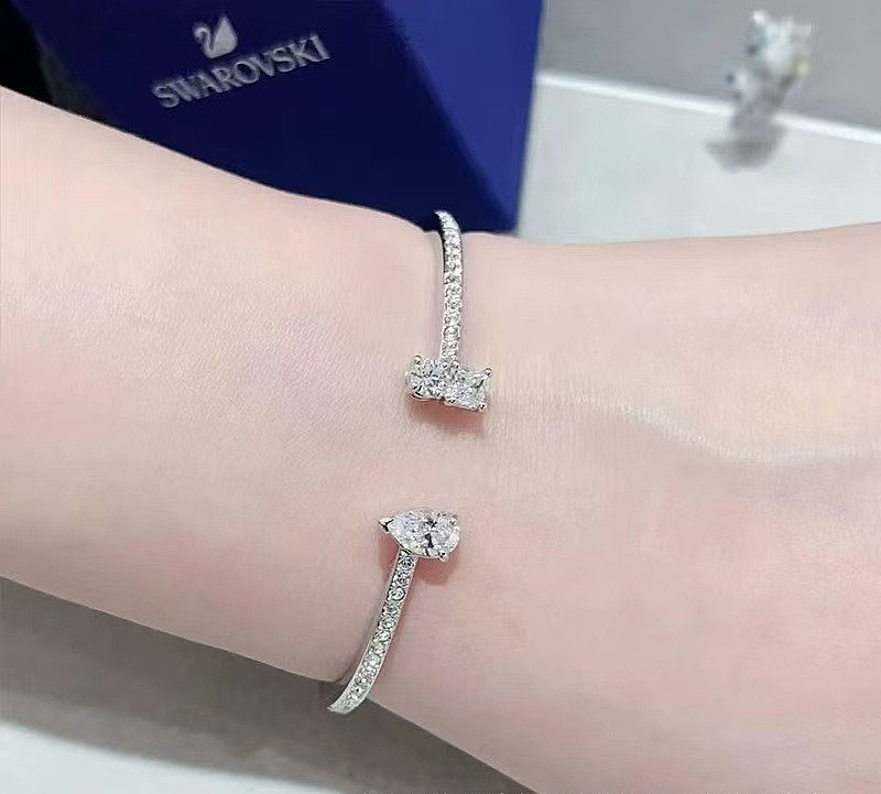 Swarovski Mesmera Attract Open Bracelet and High-End Water Drop Open Bracelet