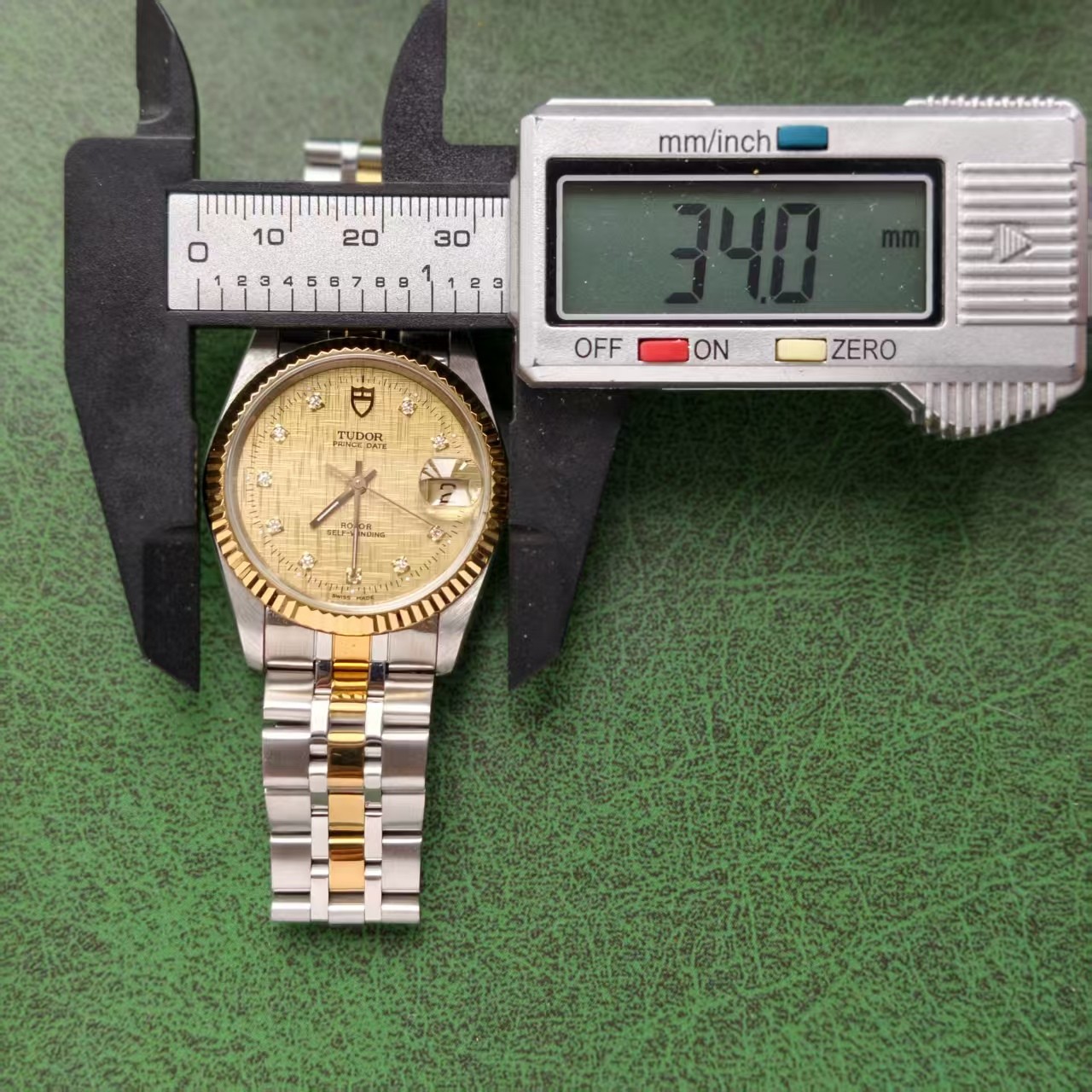 Tudor 10 Graph scale Champagne Dial Prince Date 74033 Men’s Watch Automatic 34mm