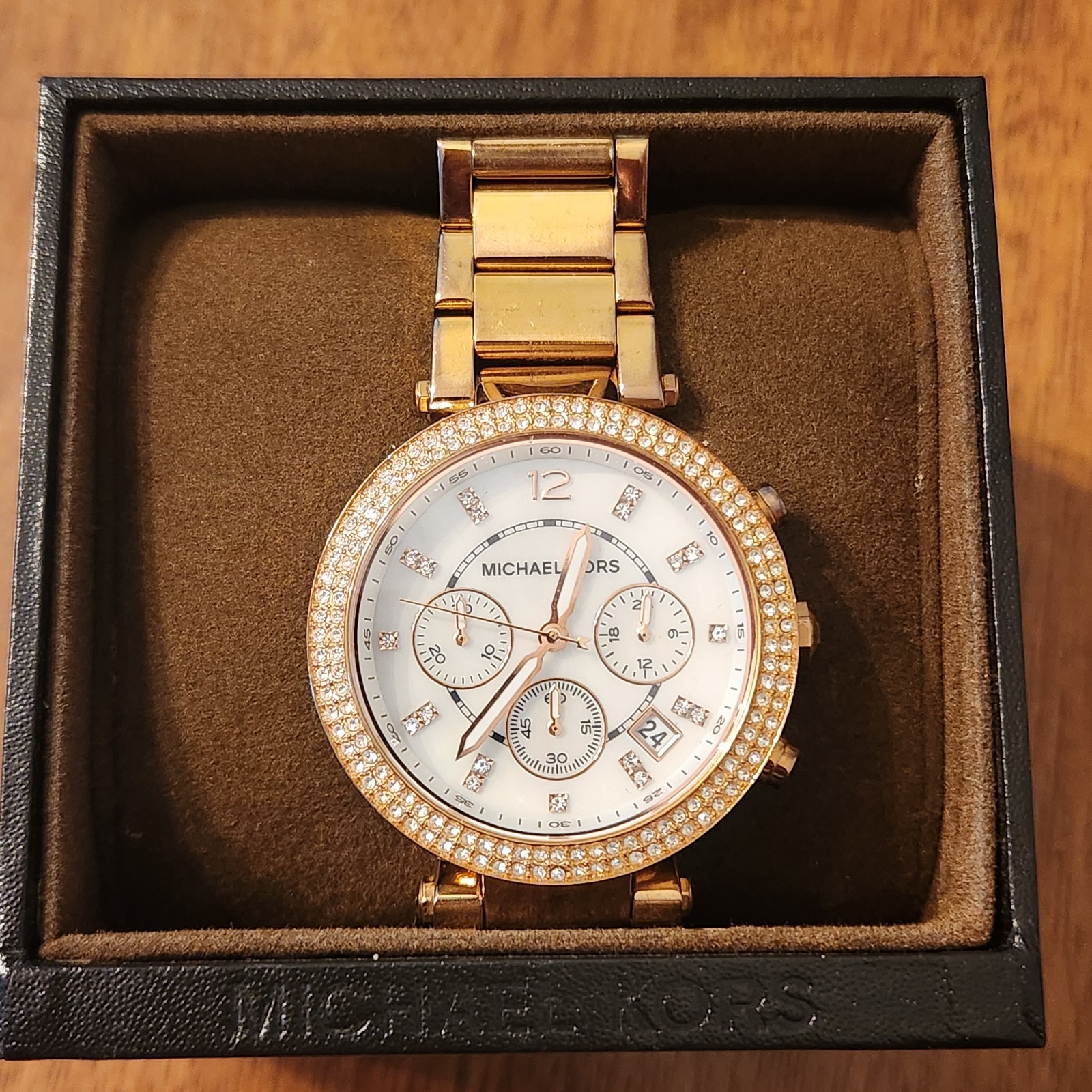 Michael Kors MK5491 Wrist Watch for Women Fits Small Wrist No Extra Links