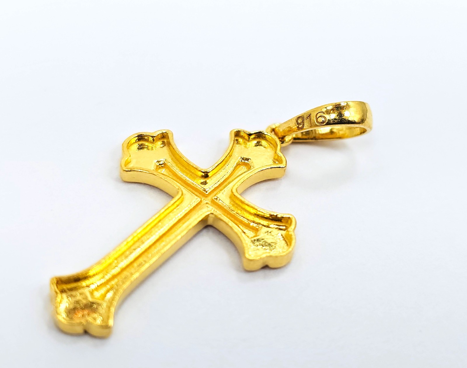 22K Solid Yellow Gold Cross Pendant Religious Genuine Hallmarked 916 – 1.32 inch