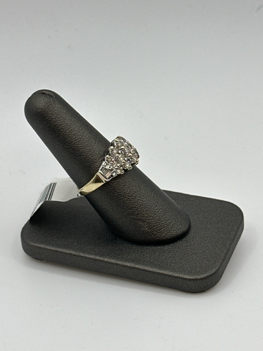Lady’s Diamond Cluster Ring 23 Diamonds 1.16 Carat T.W. 10K 2 Tone G (B06007225)