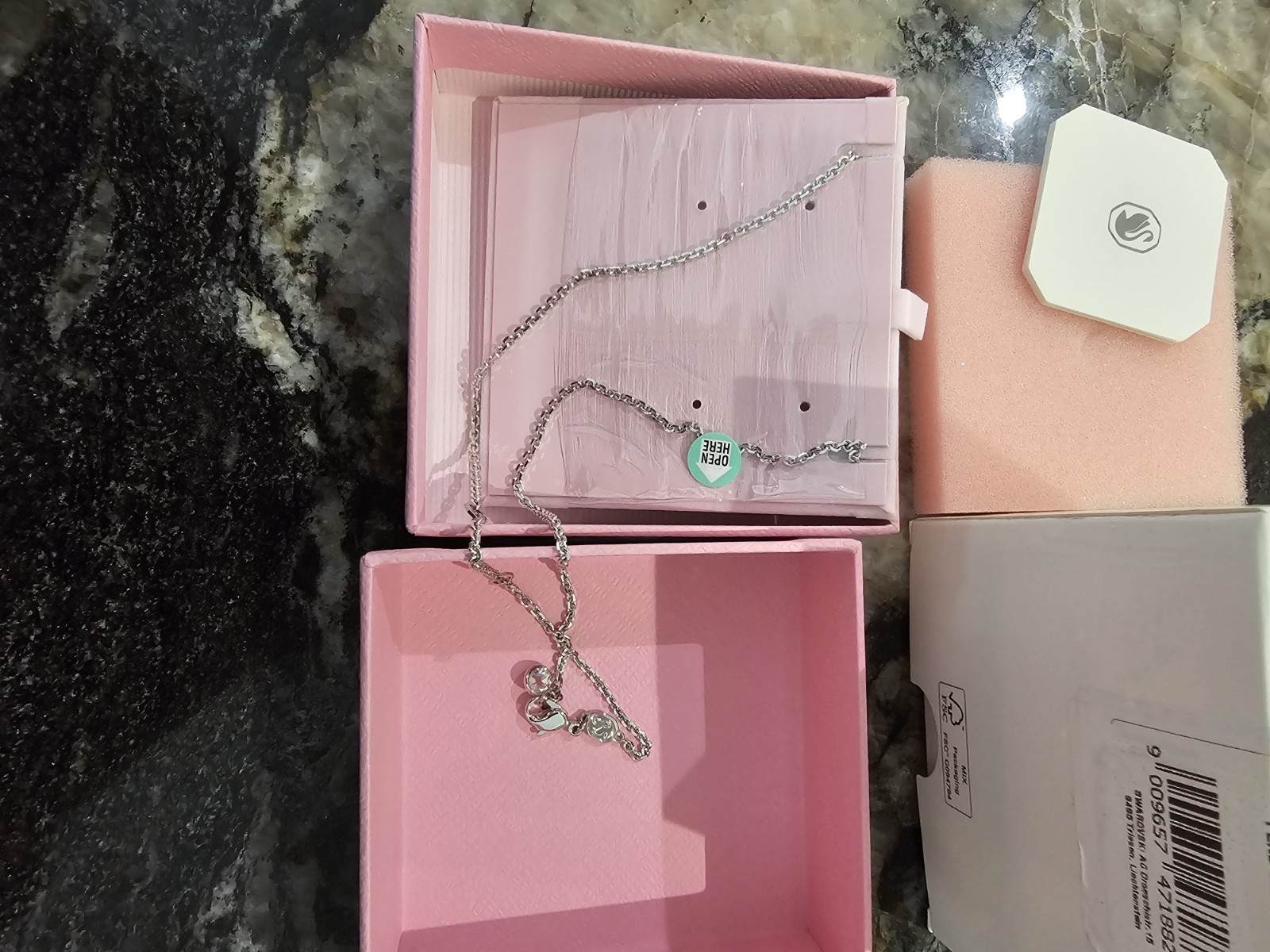 Swarovski Pave Limited 100 Years Disney Donald Duck Pendant Necklace Brand New!