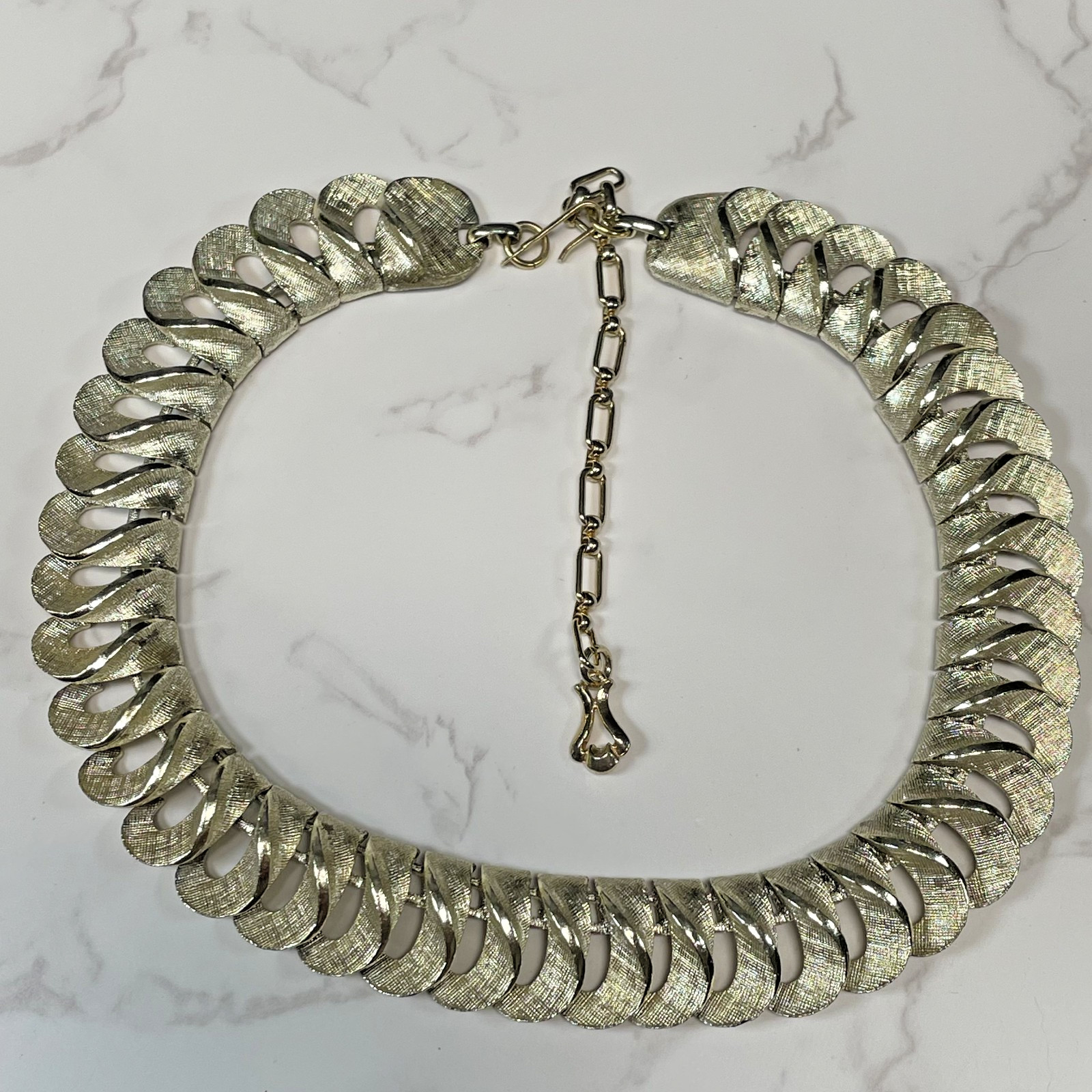 VTG STAR Signed Silver Tone MCM Crescent Link Collar Choker Statement Necklace