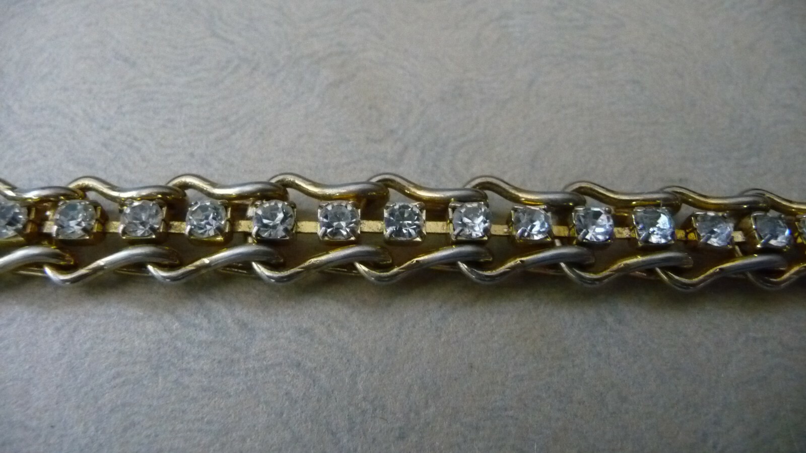 #1016X vtg costume BRACELET Gold Tone w RHINESTONES 6 1/2” L x 3/8” W