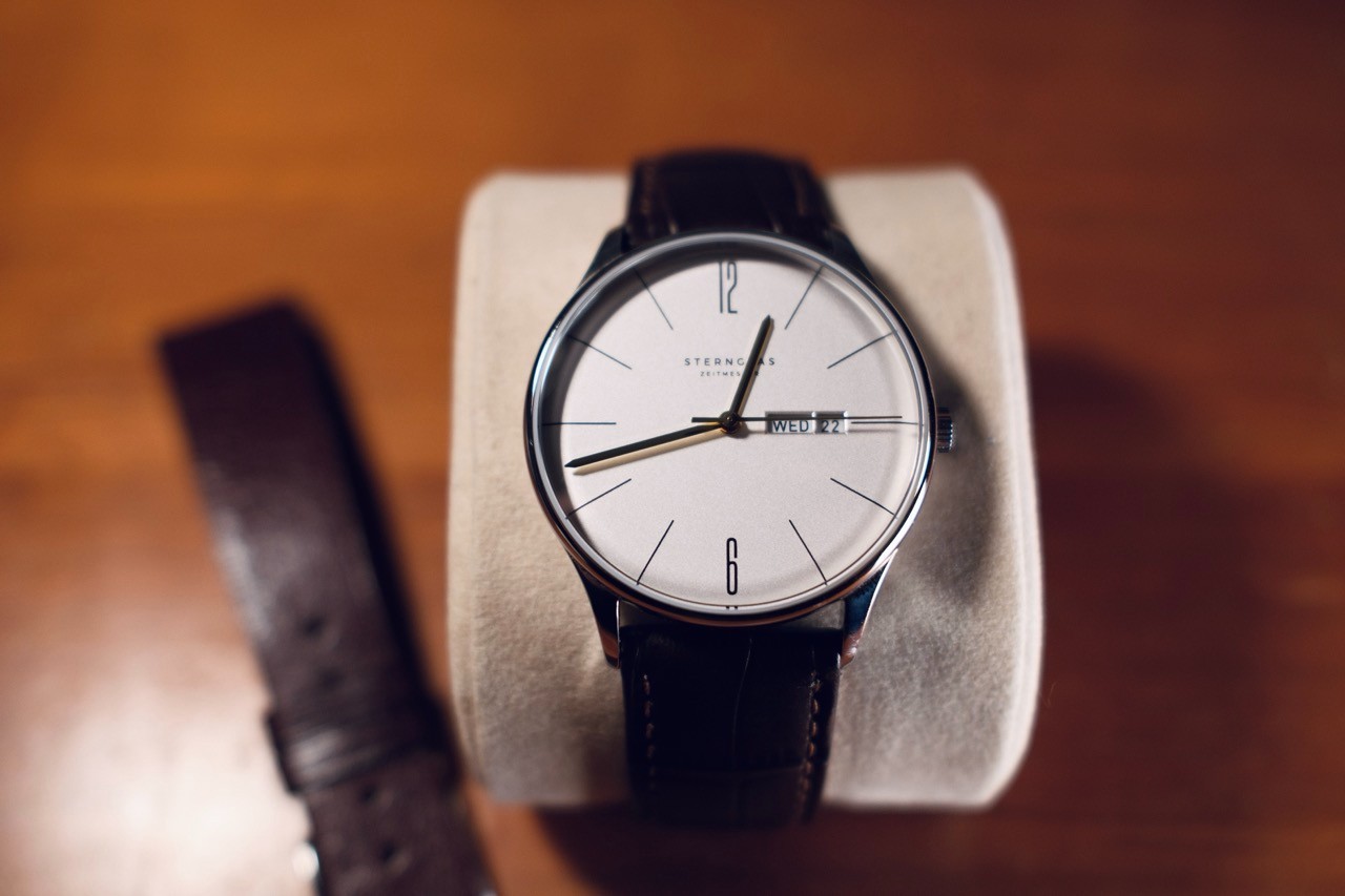 Sternglas Berlin Quartz Watch 38mm with extra Dan Henry strap