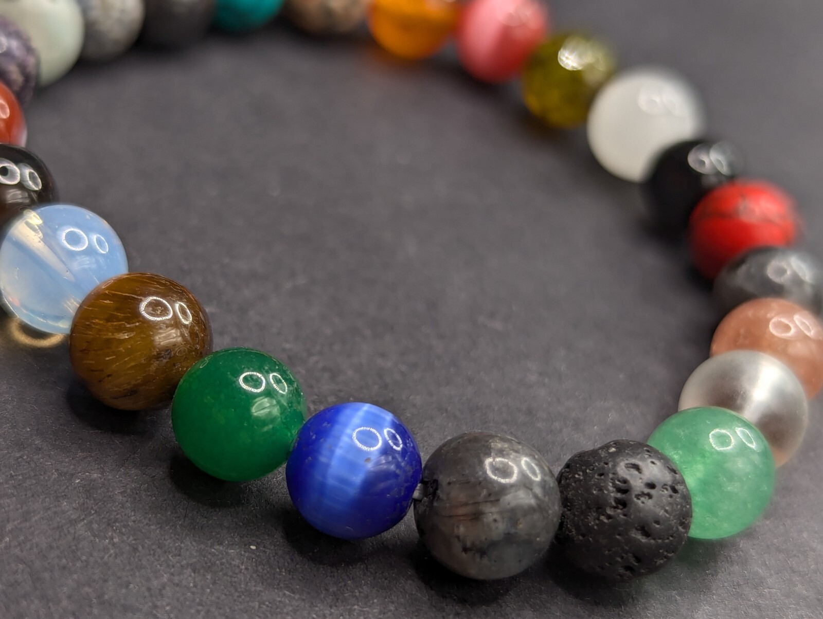 Women’s Colorful Mixed Beaded Stretch Bracelet (17cm) Medium/Small Wrist