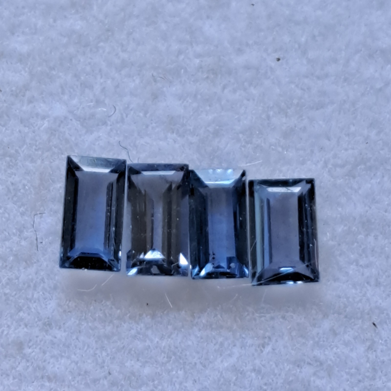 4 Genuine YOGO Montana Sapphires BAGUETTE Cut – 3.7X2.1mm – 0.50 ct LOT Y182