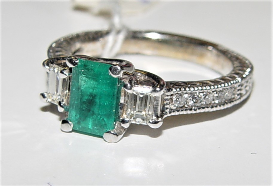 Classy 0.77CT Emerald & 0.47CT Diamond Filigree Ring 18K gold s-6.5