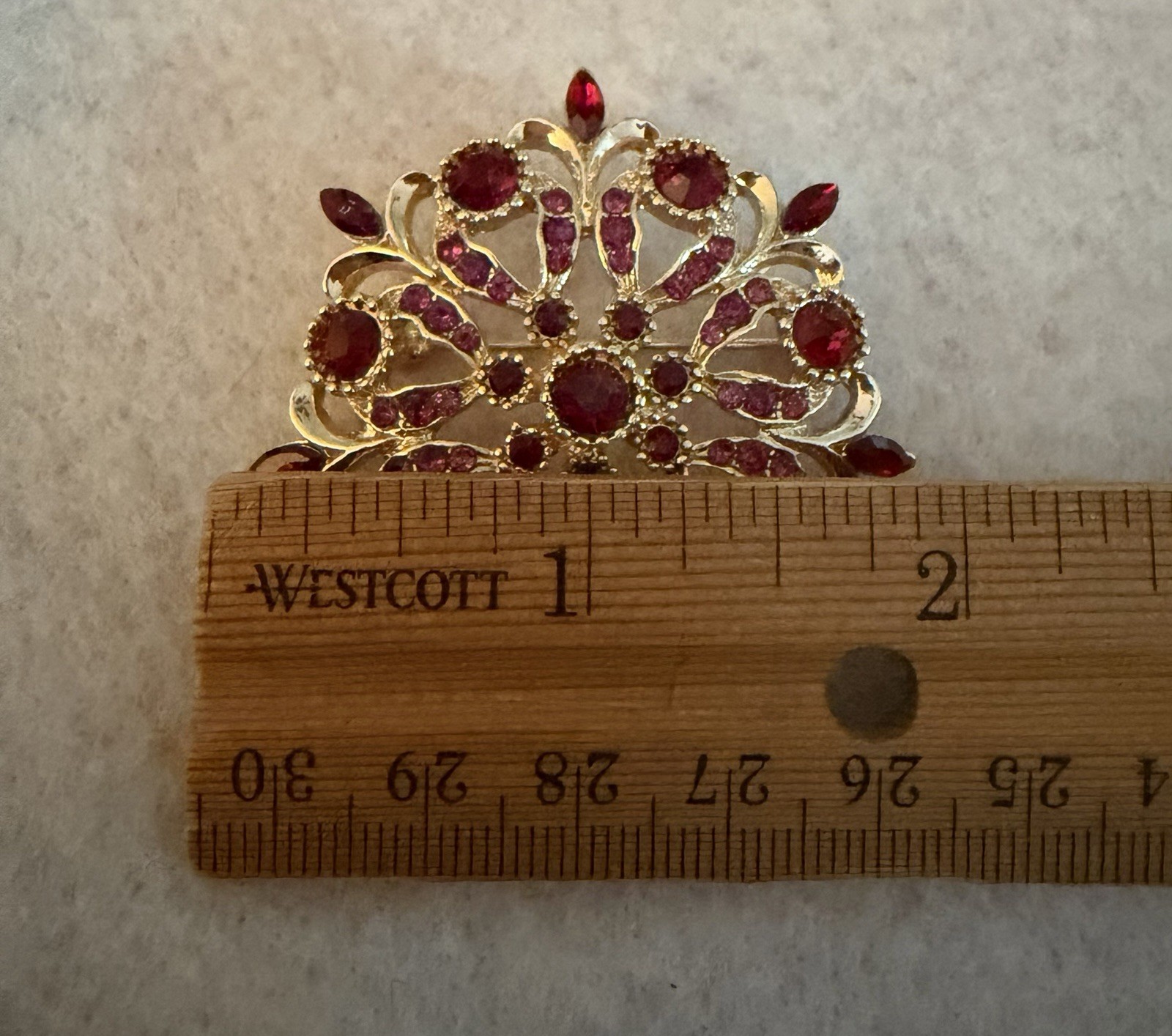 Napier Red Pink Rhinestone Wreath Brooch Gold Tone Signed 2” Floral Pin