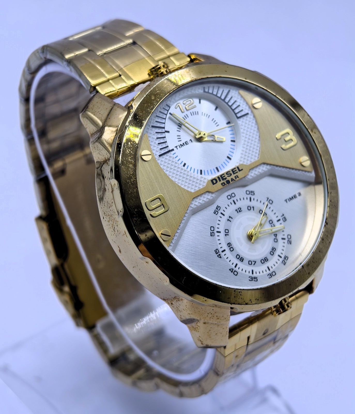 Amazing DIESEL 5 Bar Silver Dial Quartz Analog Dial Men’s wrist Watch Free Ship