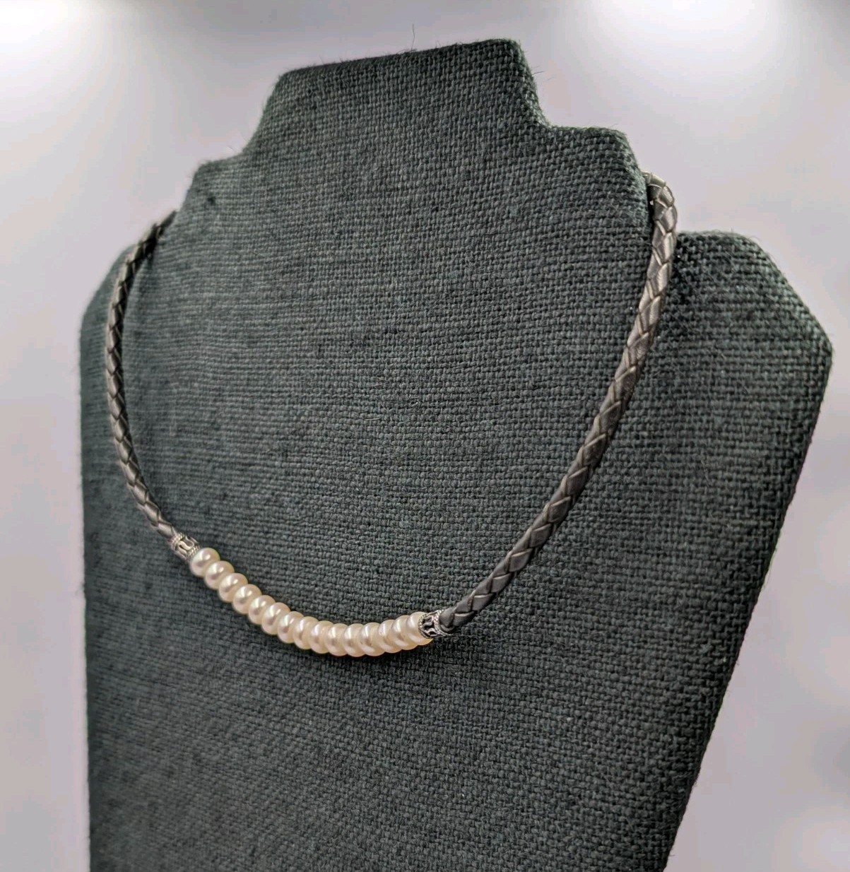 Imperial World Inc. Vtg Sterling Silver Freshwater Pearls Black Leather Necklace