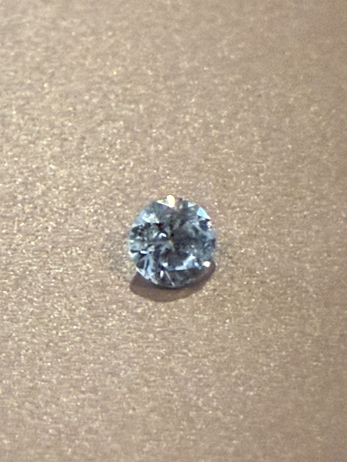 Fancy Natural blue diamond 0.05ct NATURALLY colored unheated