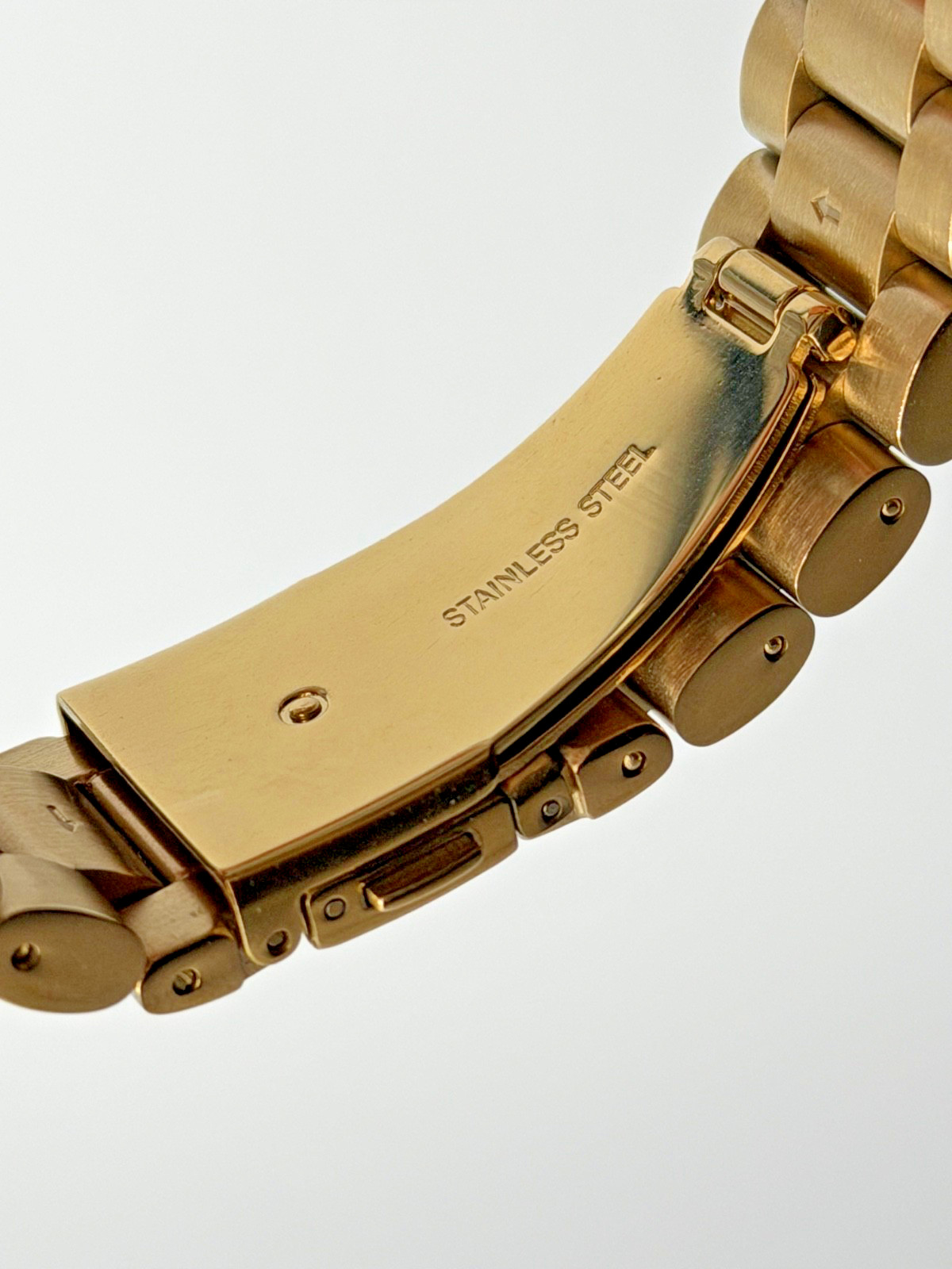 MICHAEL KORS Bradshaw MK5605 Unisex Chronograph 40mm Case Gold Analog Wristwatch