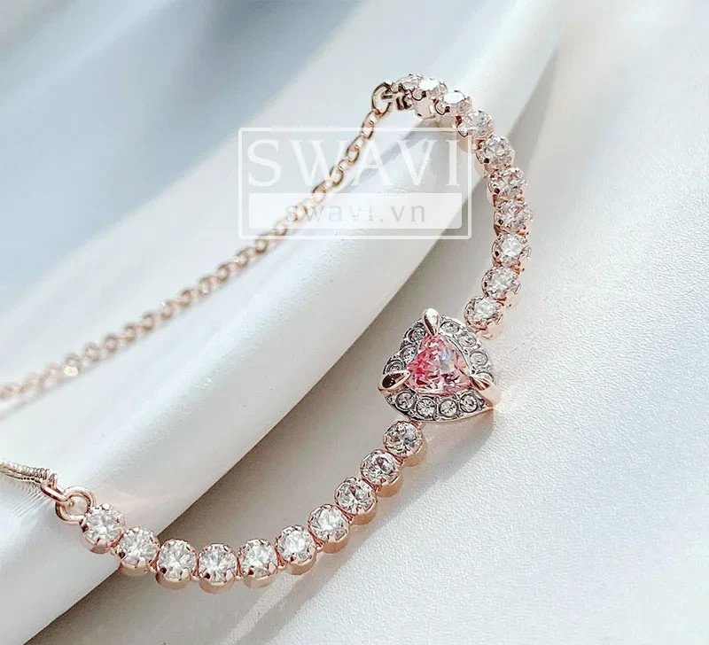 Women’s One Heart Bracelet, Rose Gold Plated, Pink Crystal