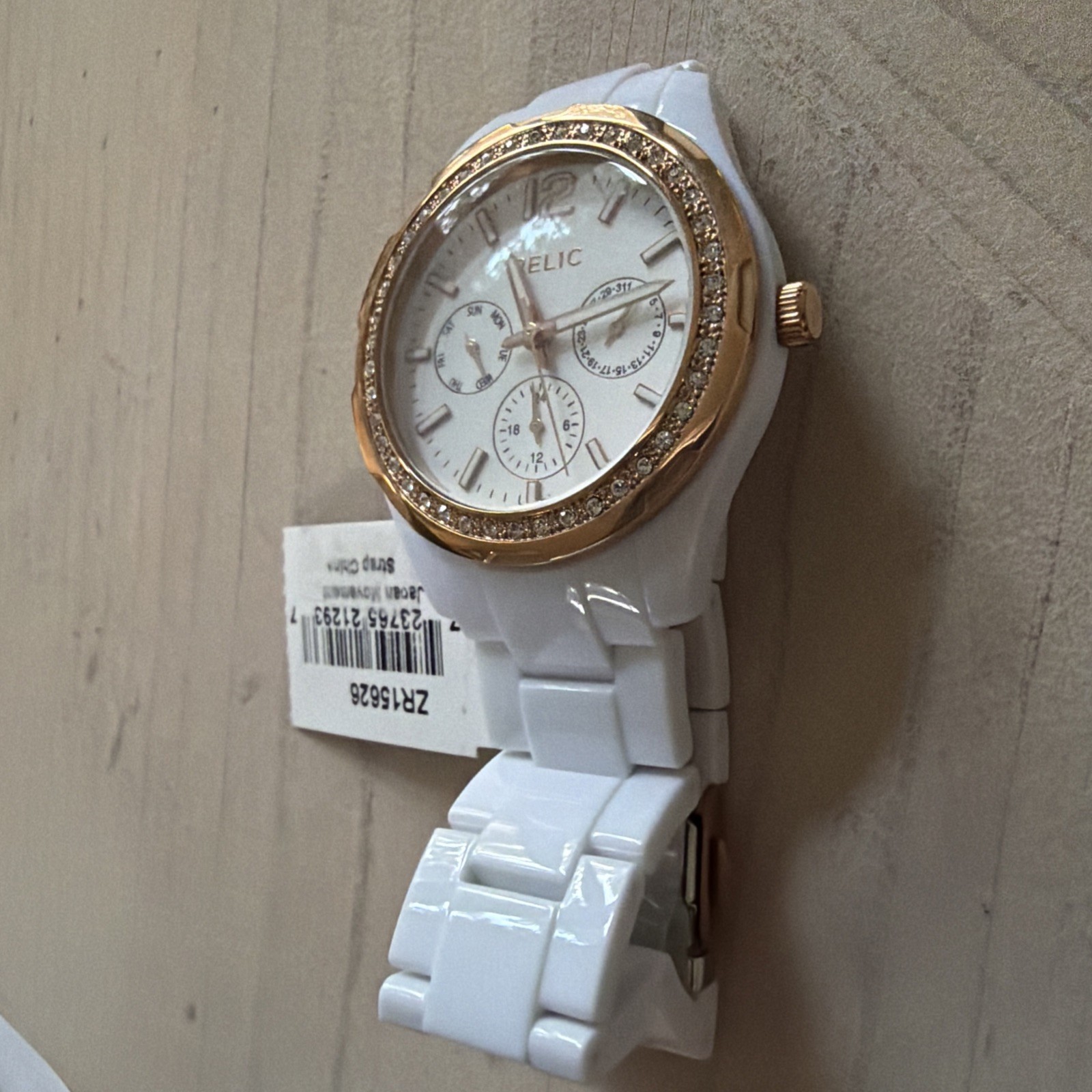 Relic Women’s Analog Wrist Watch White Resin Band, Jewel Accent NWT Not Tested