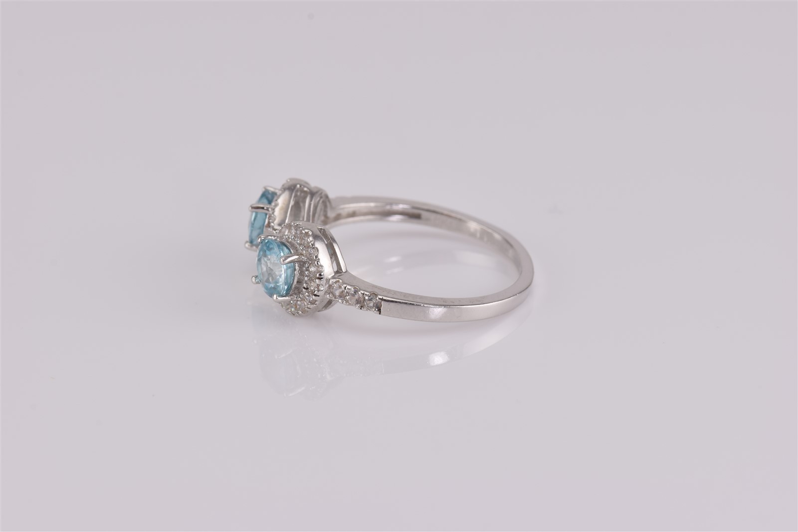 Sterling Silver Blue & White Topaz Accented Infinity Band Ring 925 Sz: 8