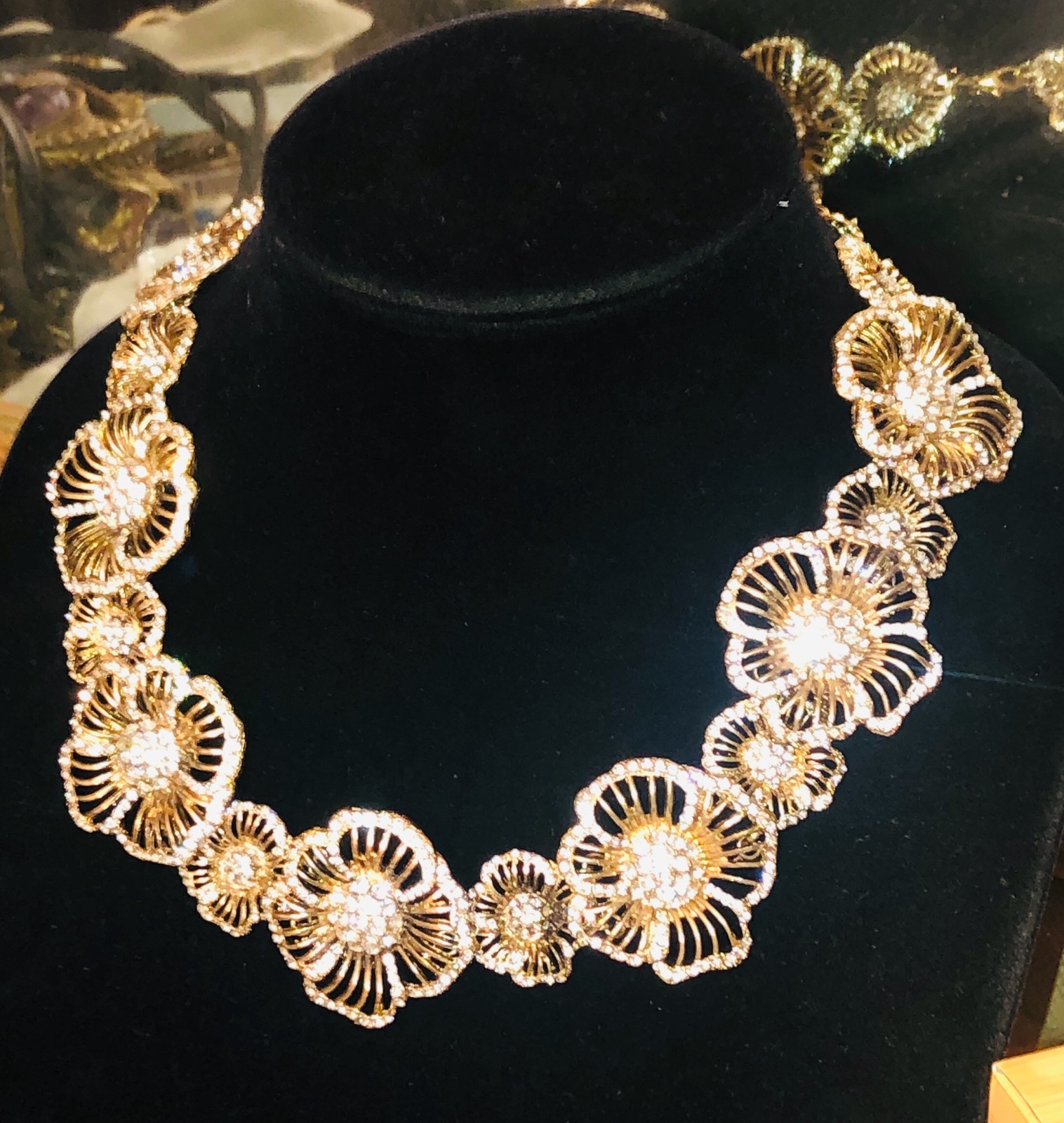 Large Gold Multi Flower Necklace Crystal Accents Pansy Poppy Rose Collar 20” Vtg