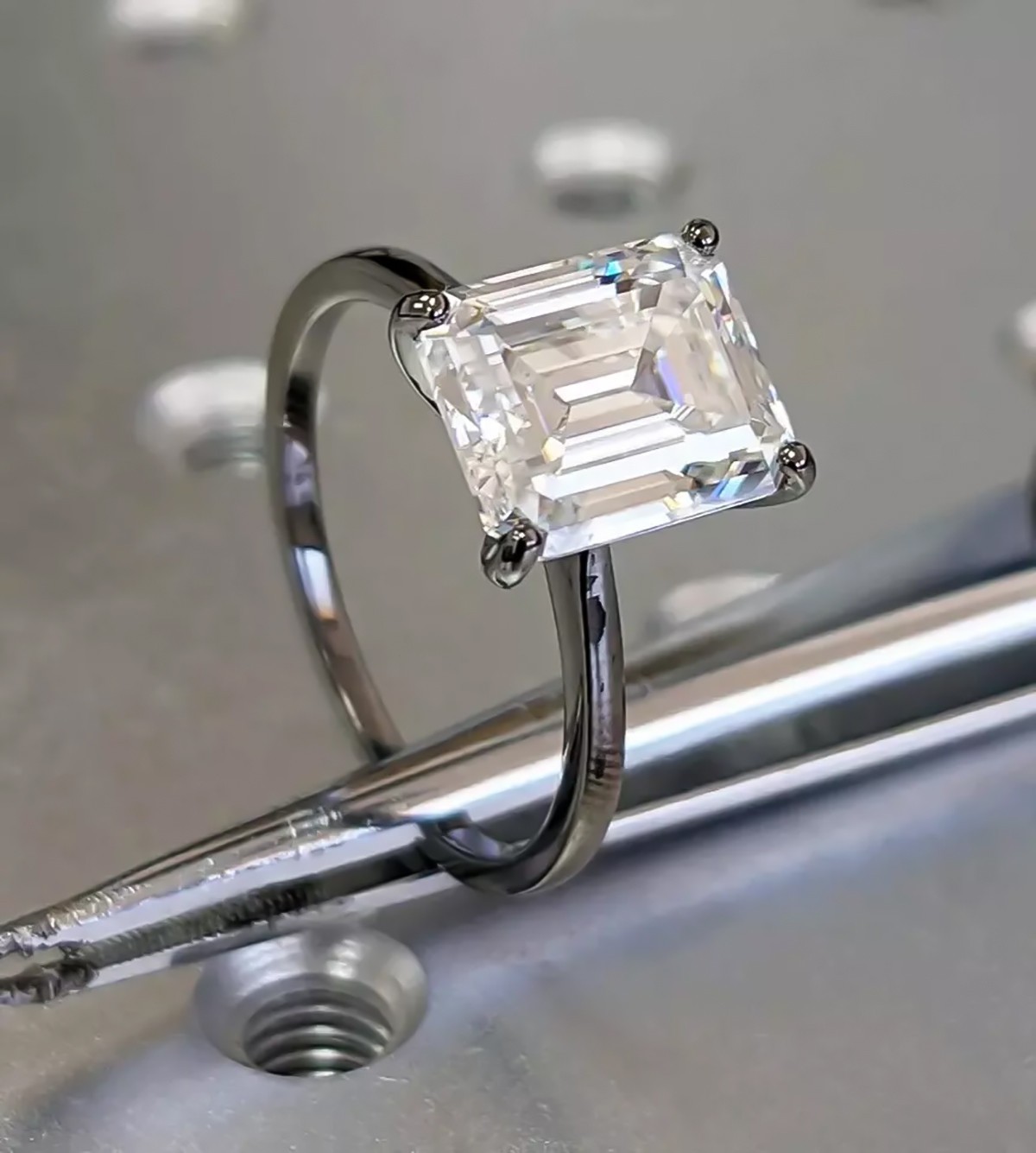 Certified 2.52 Ct Emerald Cut Off White Diamond 925 Silver Ring Great Shine