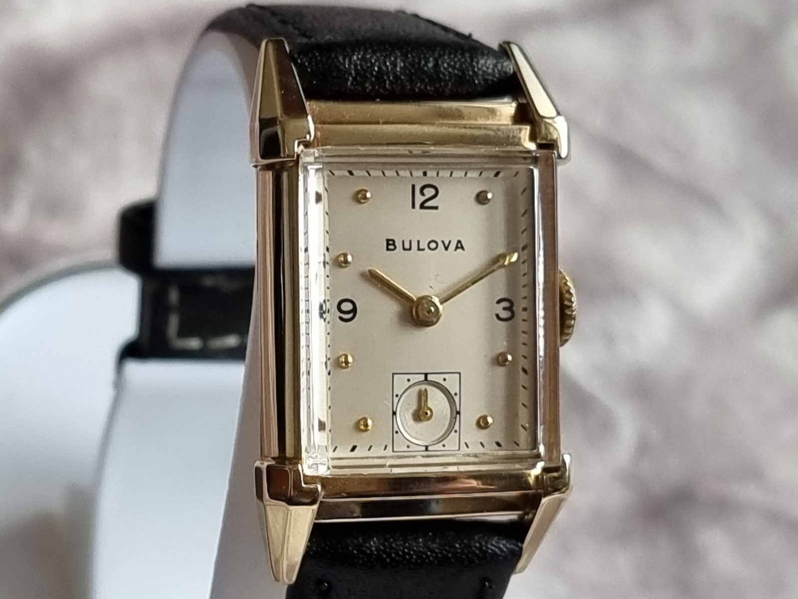 Bulova 1947 DIRECTOR vintage manual wind watch 7AK 21j pearl tone dial Special