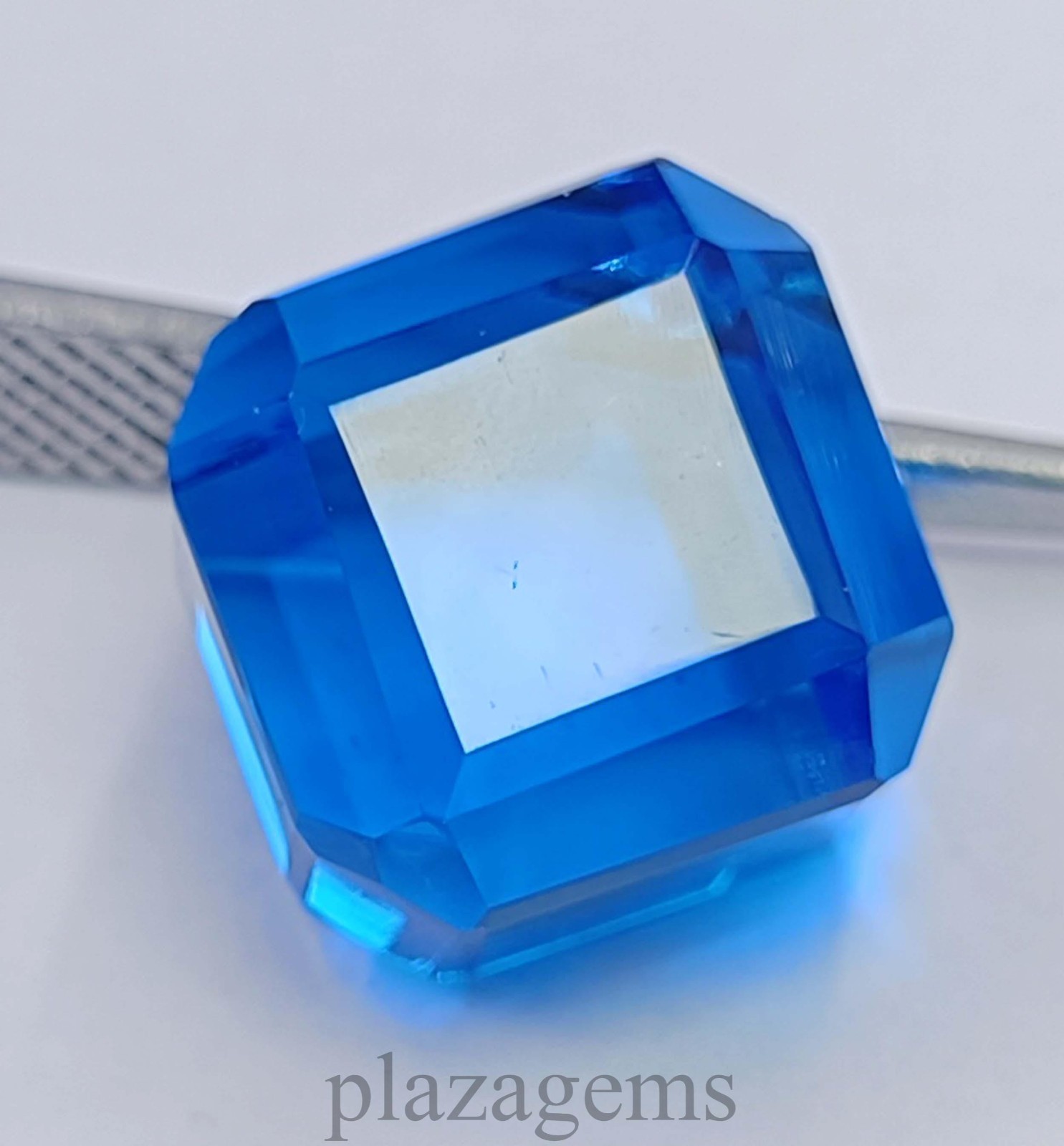 Rare 60.90 Carat Natural Blue Sapphire Cube EGL Certified Loose Gemstone 5DSV