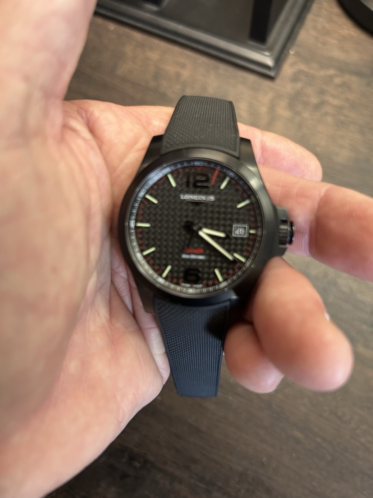 Longines Conquest V.H.P. Black Unisex Adults Watch w/ Carbon Fiber Dial