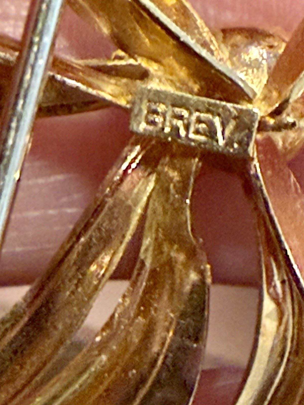 Vintage UNOAERRE 18K Gold Brooch Pin 750 AR BREV Italy 6.27g
