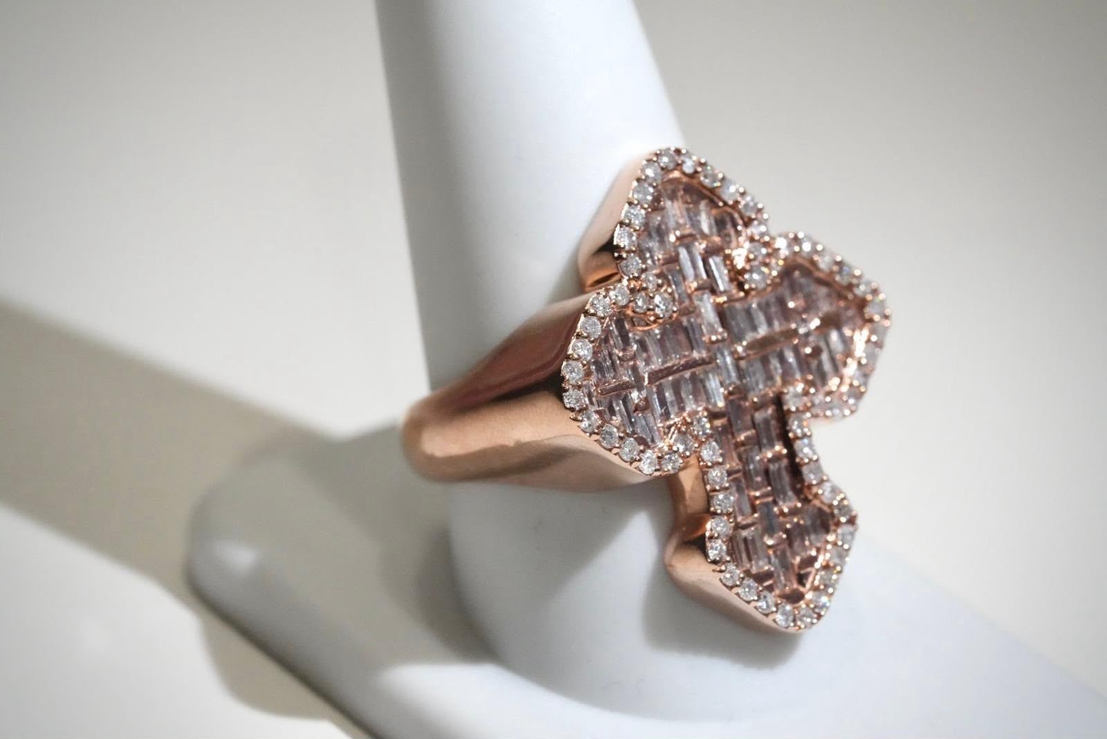 10k Rose Gold Cross Ring Natural Baguette Diamonds With Round Cuts 2.00Ct