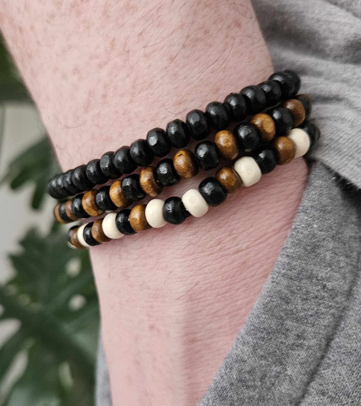 Mens / Womens Wooden Bead Stacker Bracelet – Black White Brown Mix – 5 Sizes