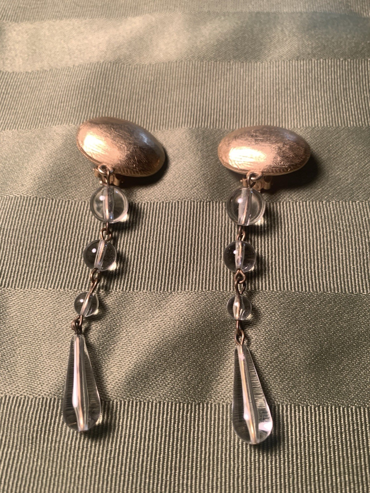 Vtg. DKNY Donna Karan Matte Gold & Clear Lucite Shoulder Duster Clipon Earrings