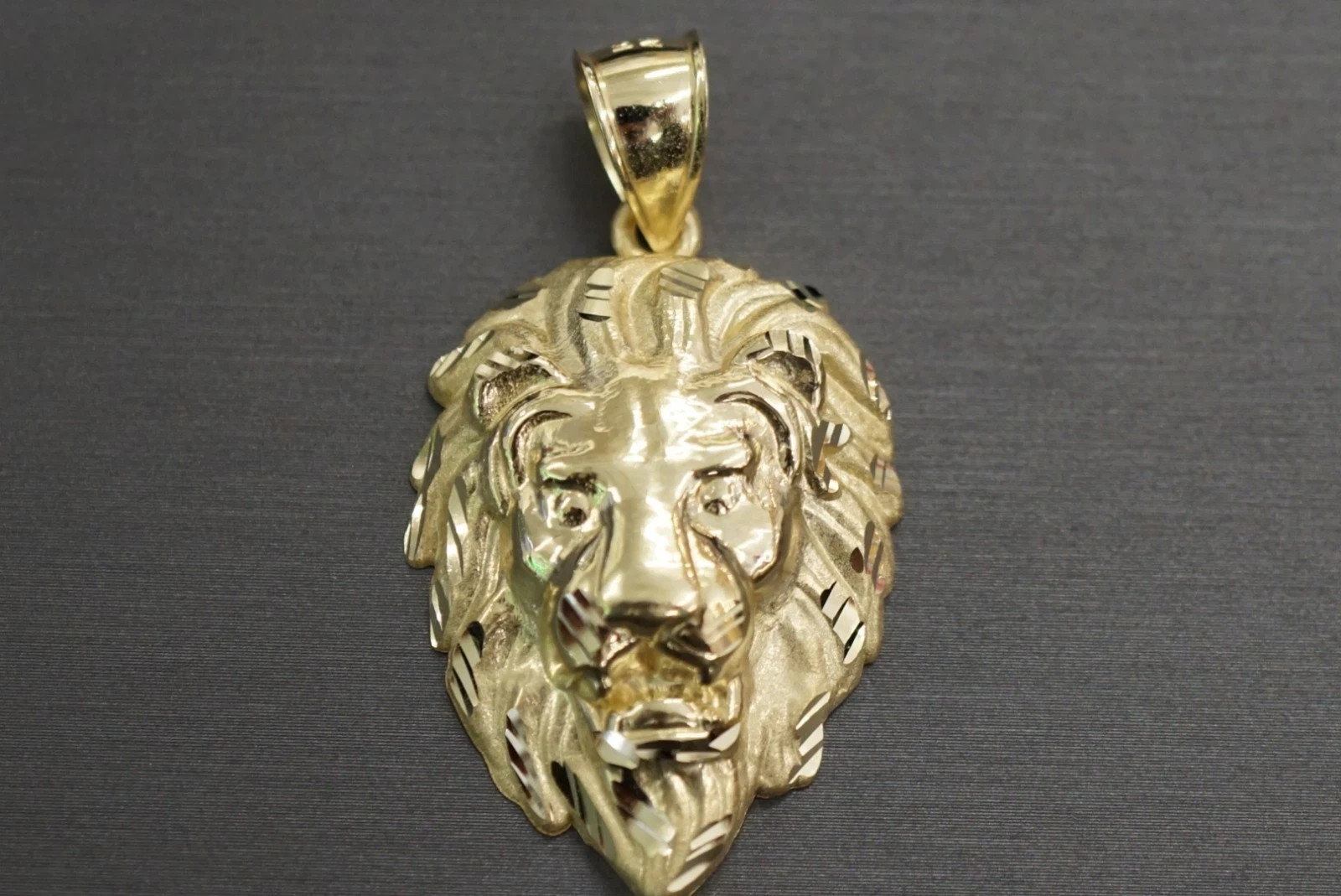 Real 10k Yellow Gold Charm Lion Head Pendant Diamond Cut 1.75″ Mens Stamp 10kt