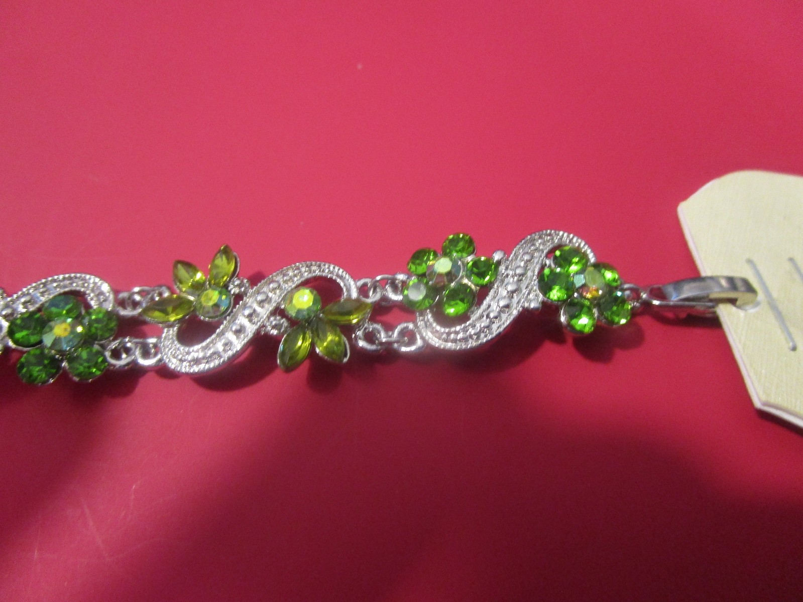 nice bracelet 7in