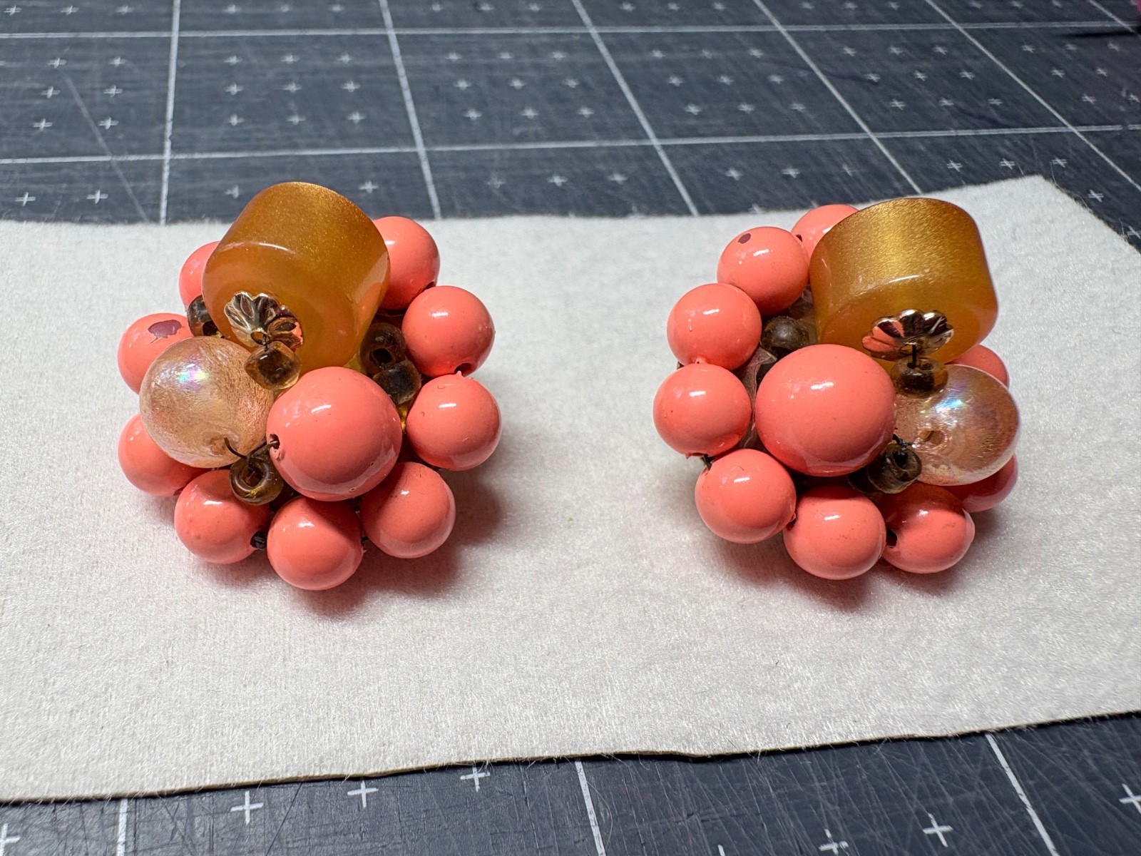 Vintage 1950s peach Cluster Flower Earrings Faux Rhinestones Clip-On
