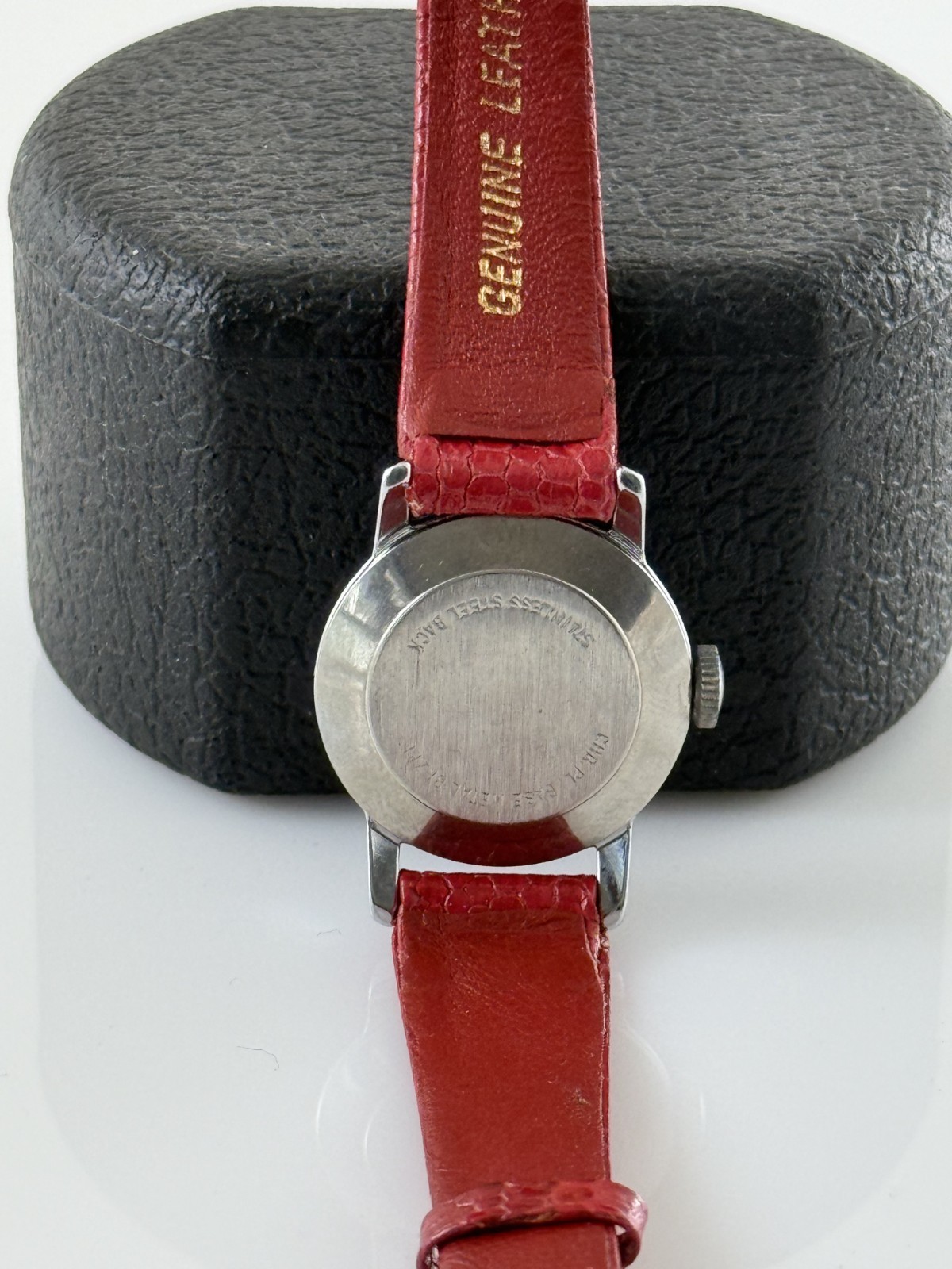 Vintage Mickey Mouse Ingersoll Manual Wind Watch 3L70 from 1970s